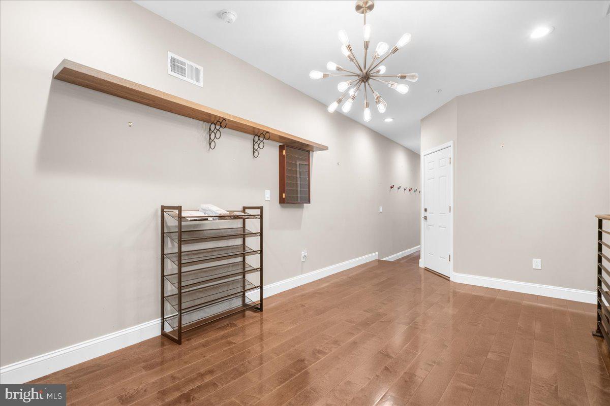 PASSYUNK SQUARE - Residential