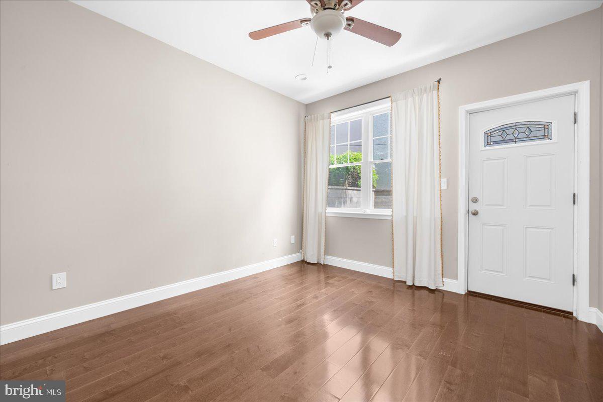 PASSYUNK SQUARE - Residential