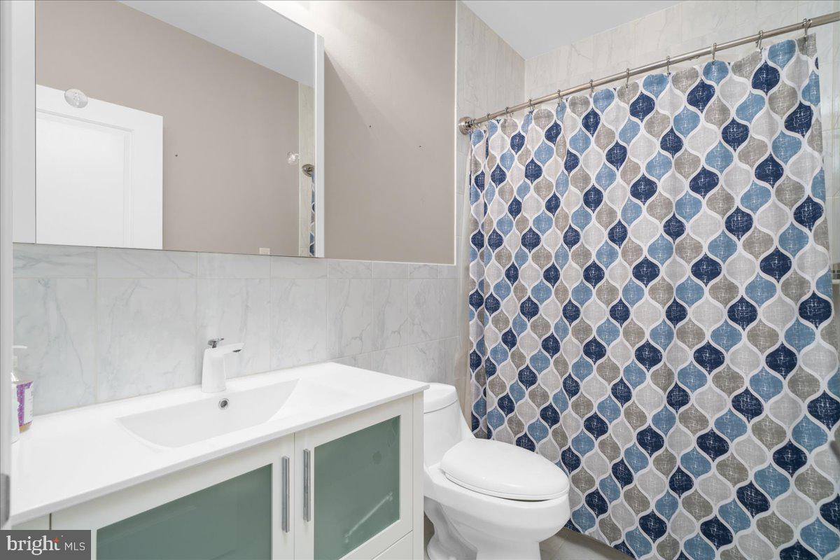 PASSYUNK SQUARE - Residential