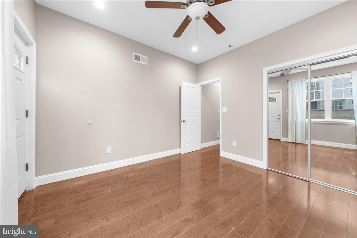 PASSYUNK SQUARE - Residential