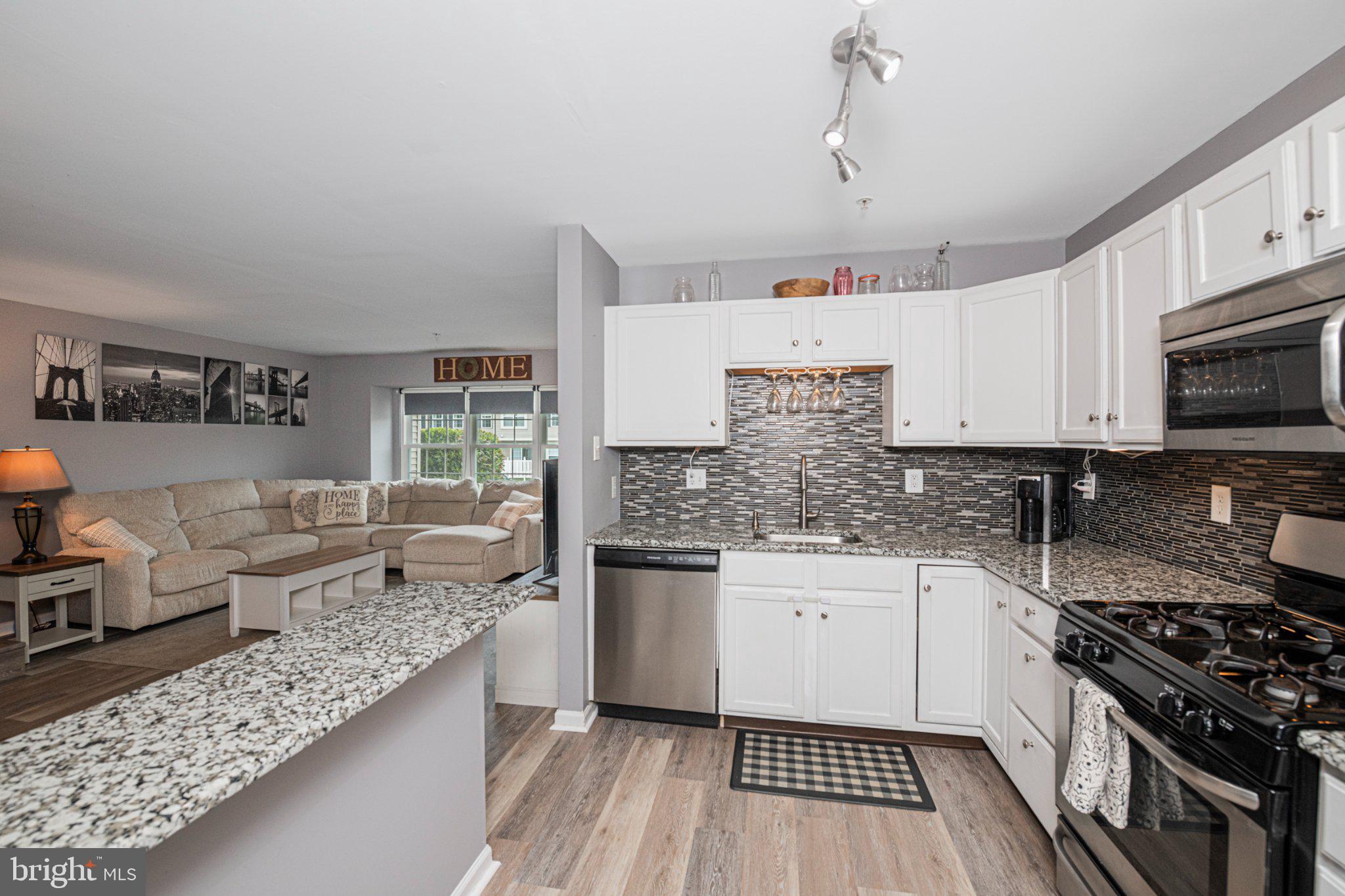 KIMBERTON GREENE - Residential