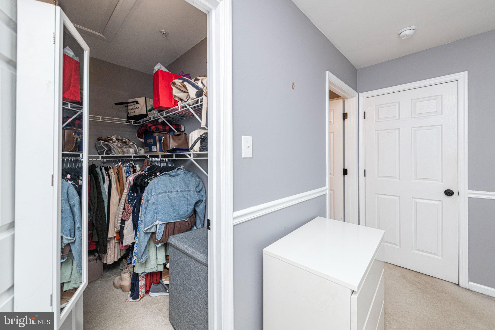 KIMBERTON GREENE - Residential