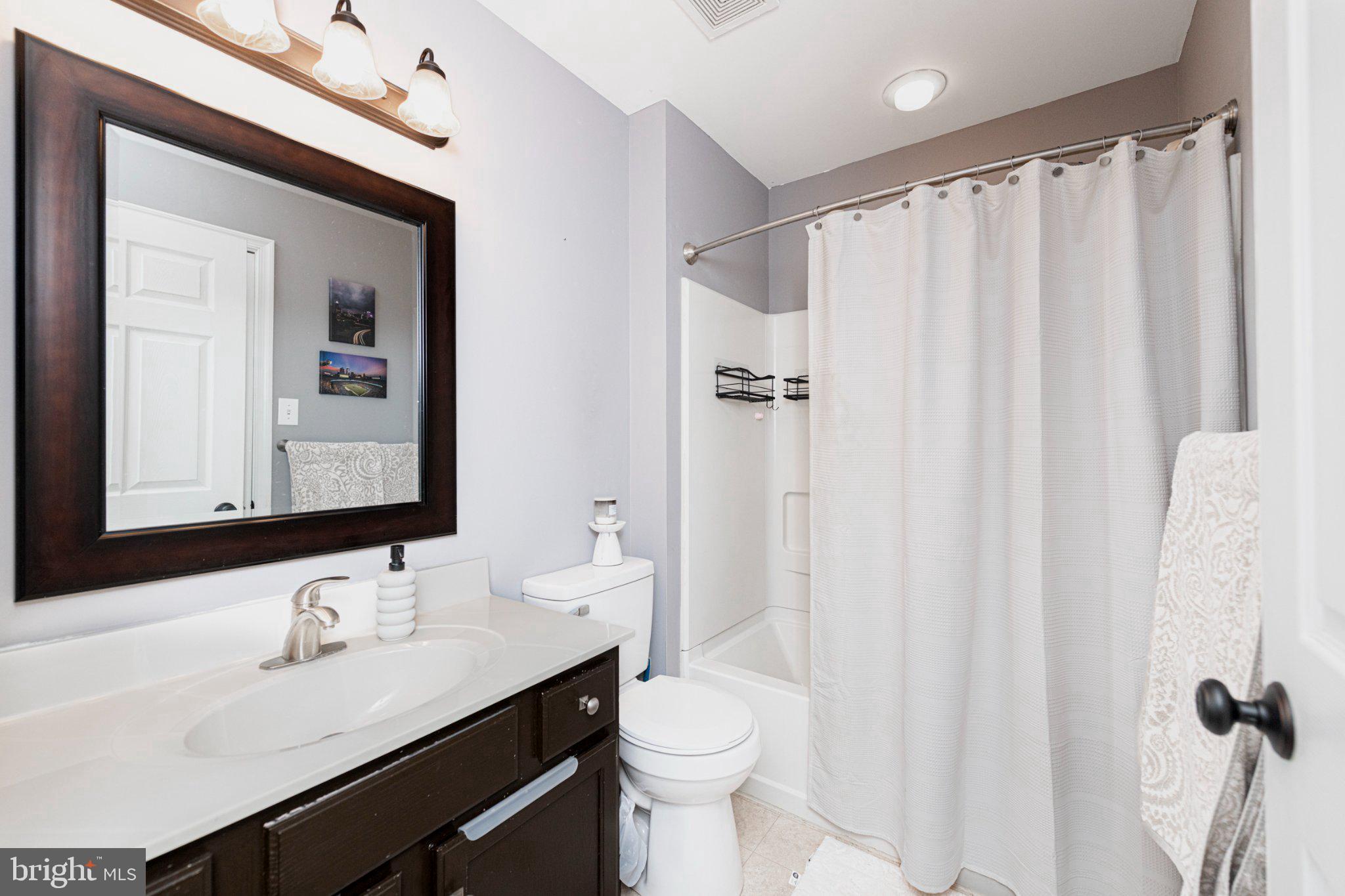 KIMBERTON GREENE - Residential