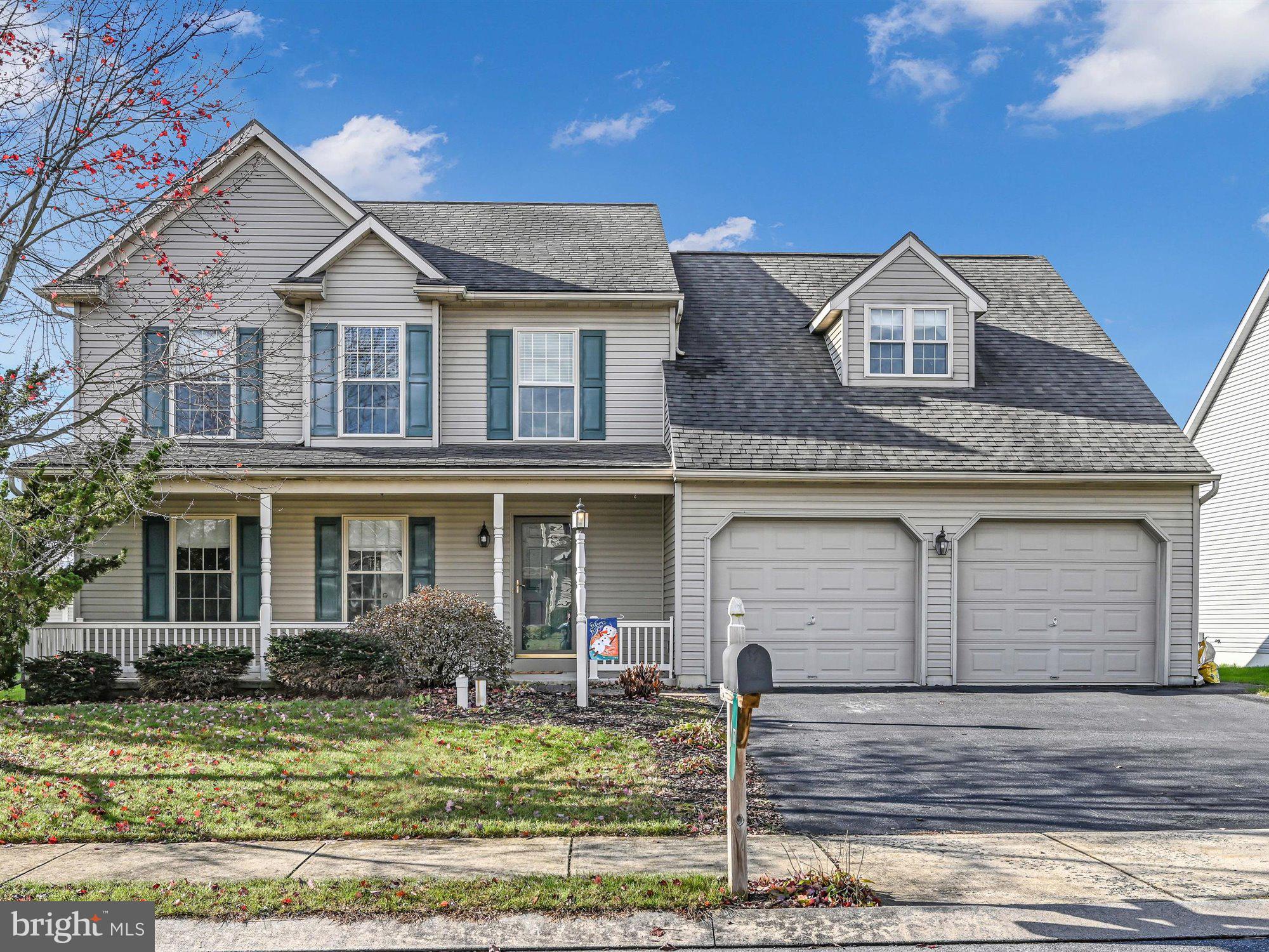 LINCOLNS MEADOW - Residential