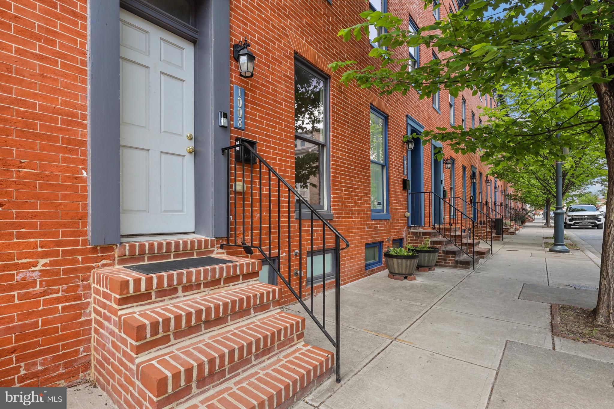 EAGER PARK TOWNHOMES - Residential Lease
