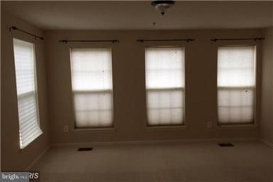 LAKELANDS - Residential Lease