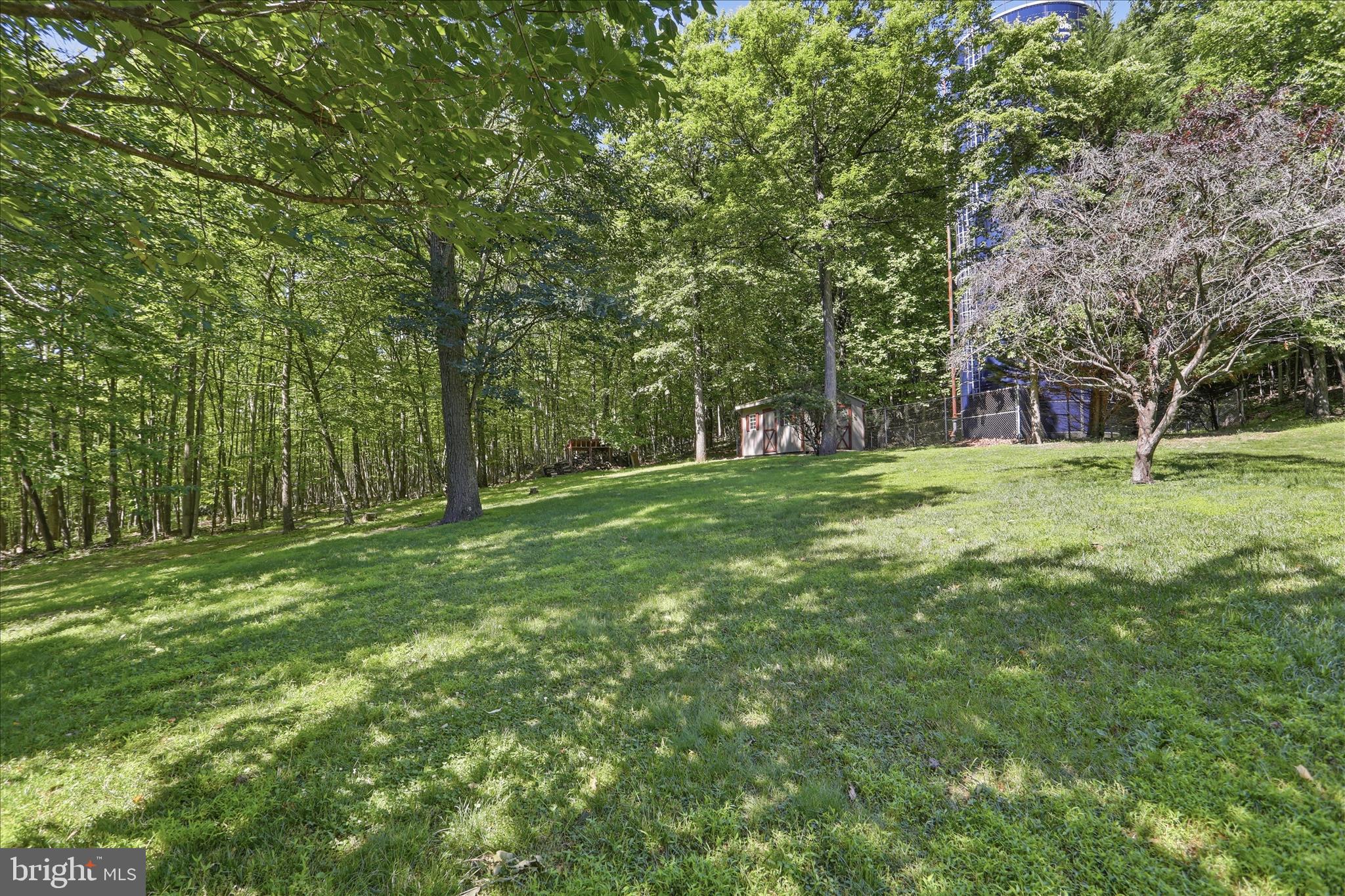 SHERWOOD ACRES - Residential