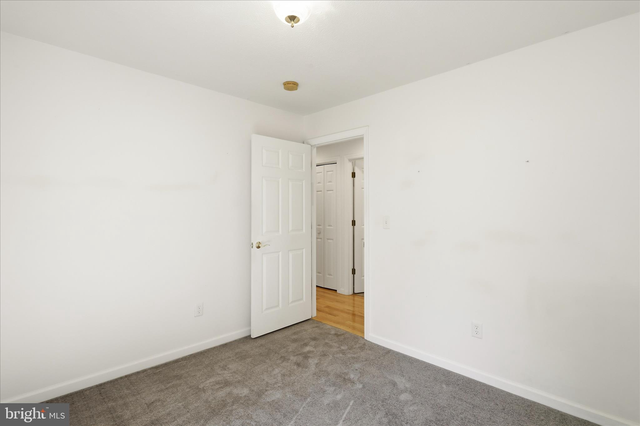SHERWOOD ACRES - Residential