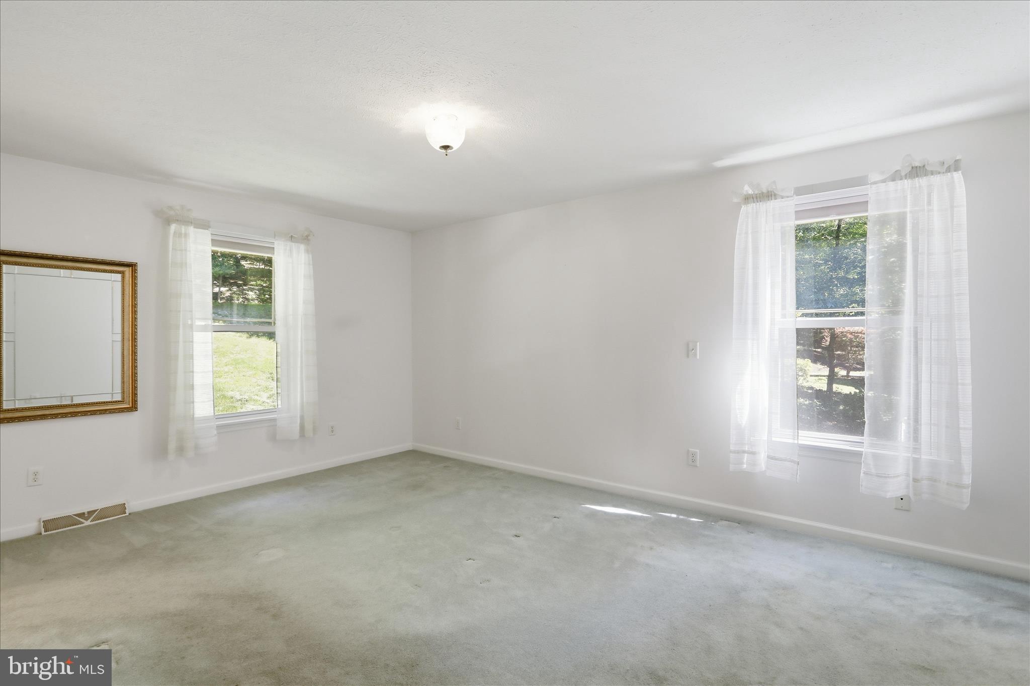 SHERWOOD ACRES - Residential