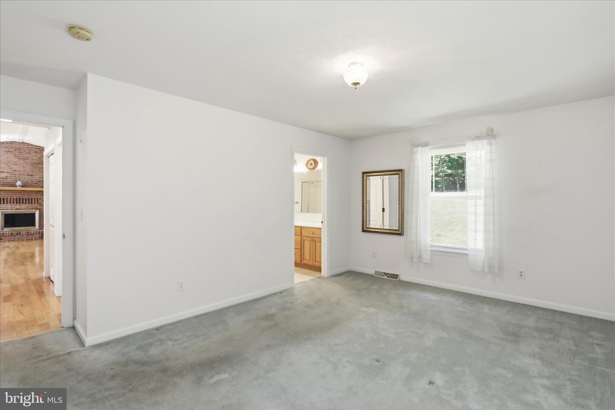 SHERWOOD ACRES - Residential
