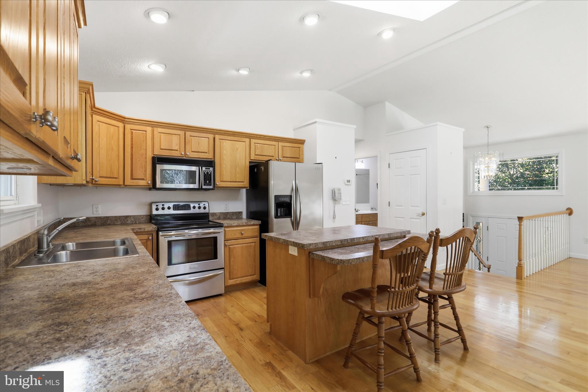 SHERWOOD ACRES - Residential