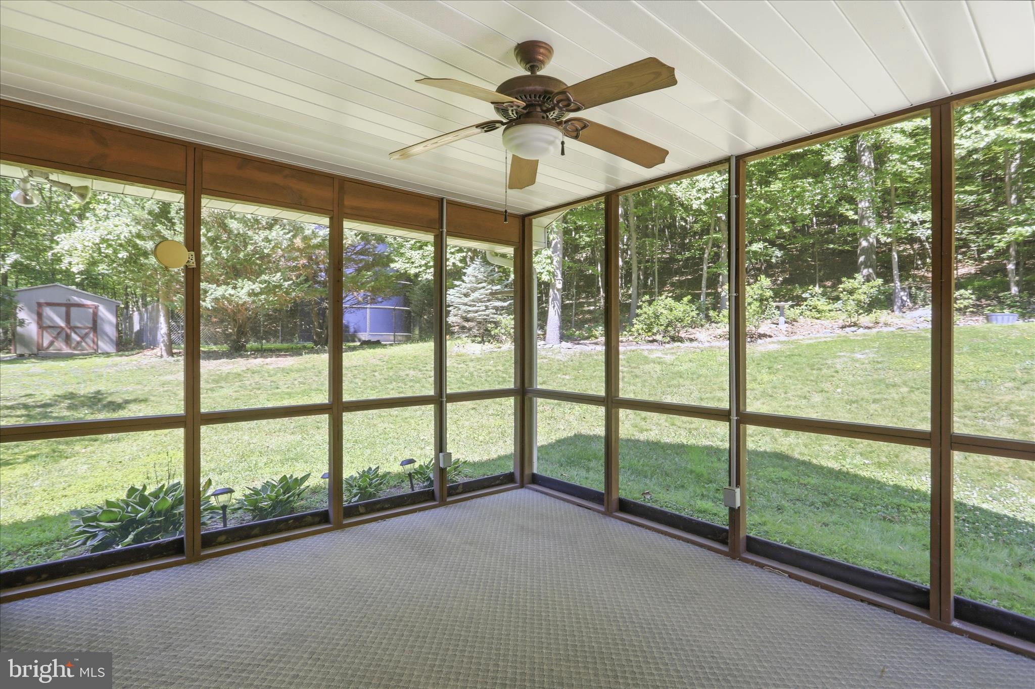 SHERWOOD ACRES - Residential