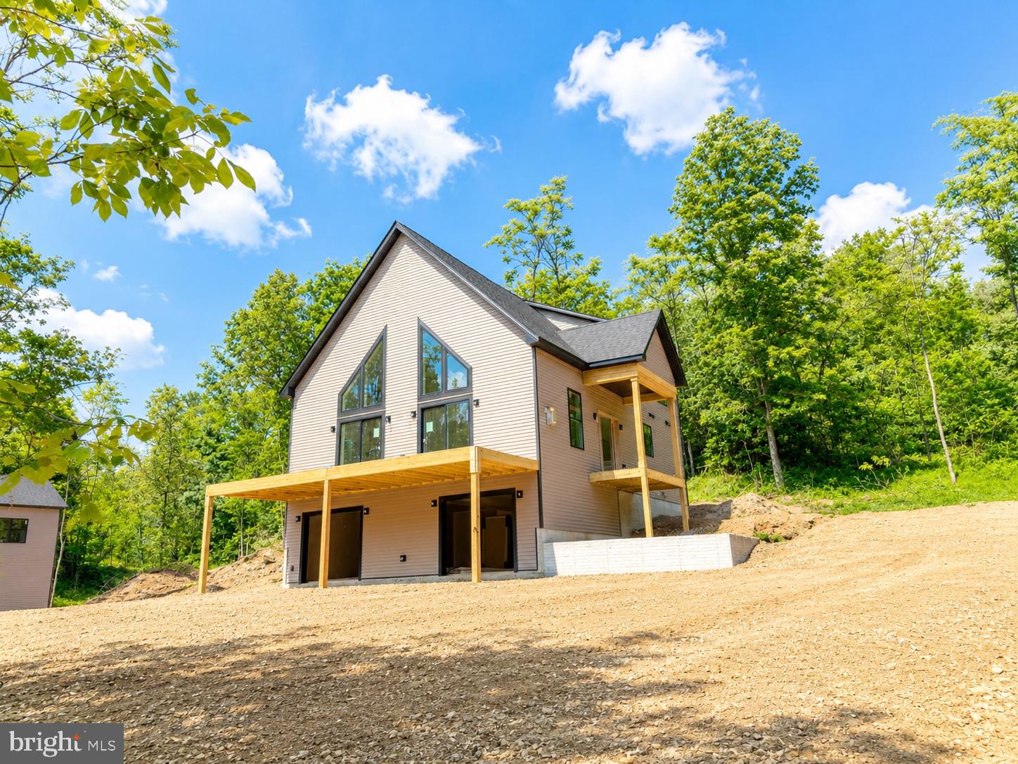 WINDFALL ACRES - Residential