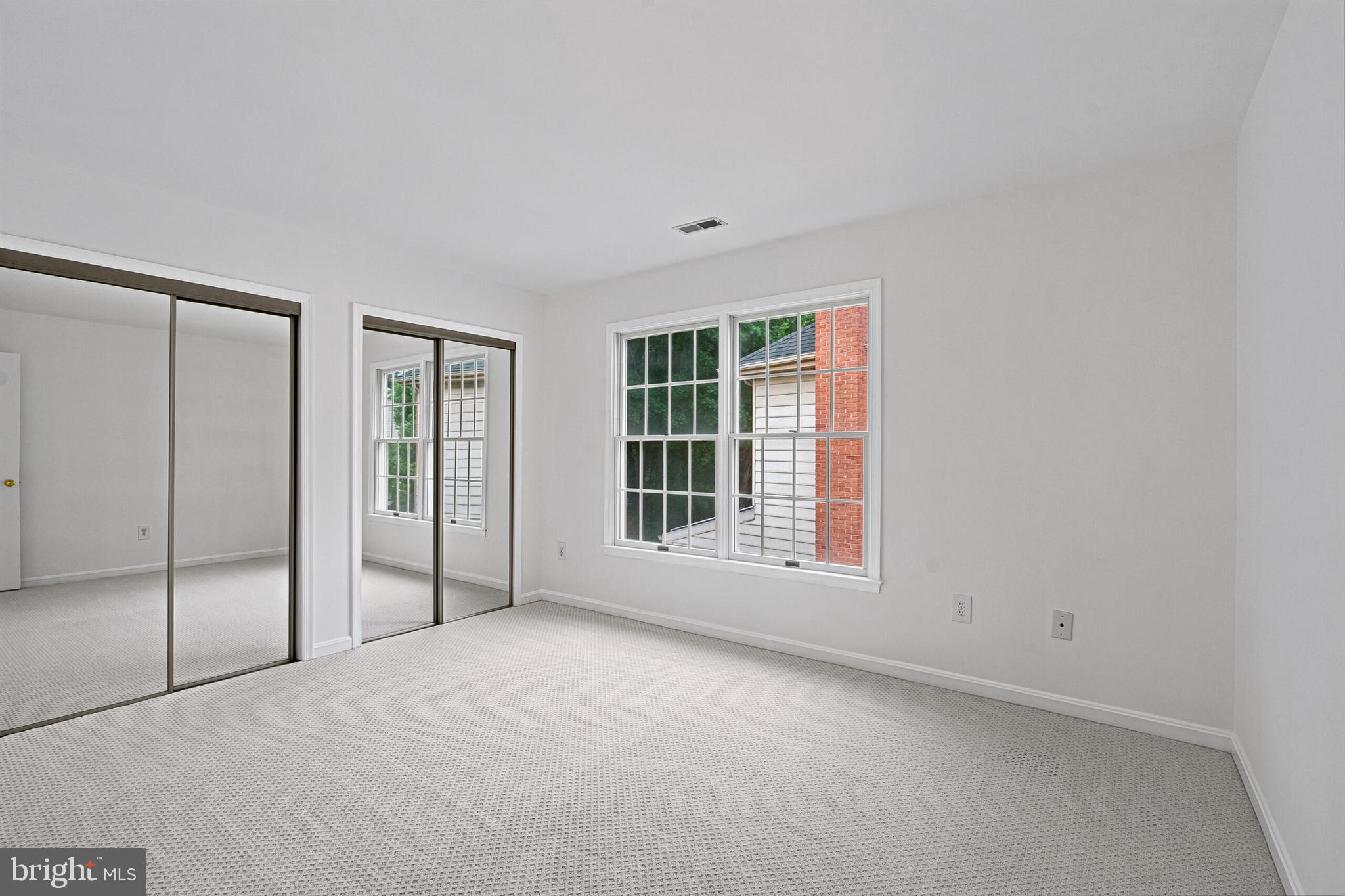ROCKSHIRE - Residential