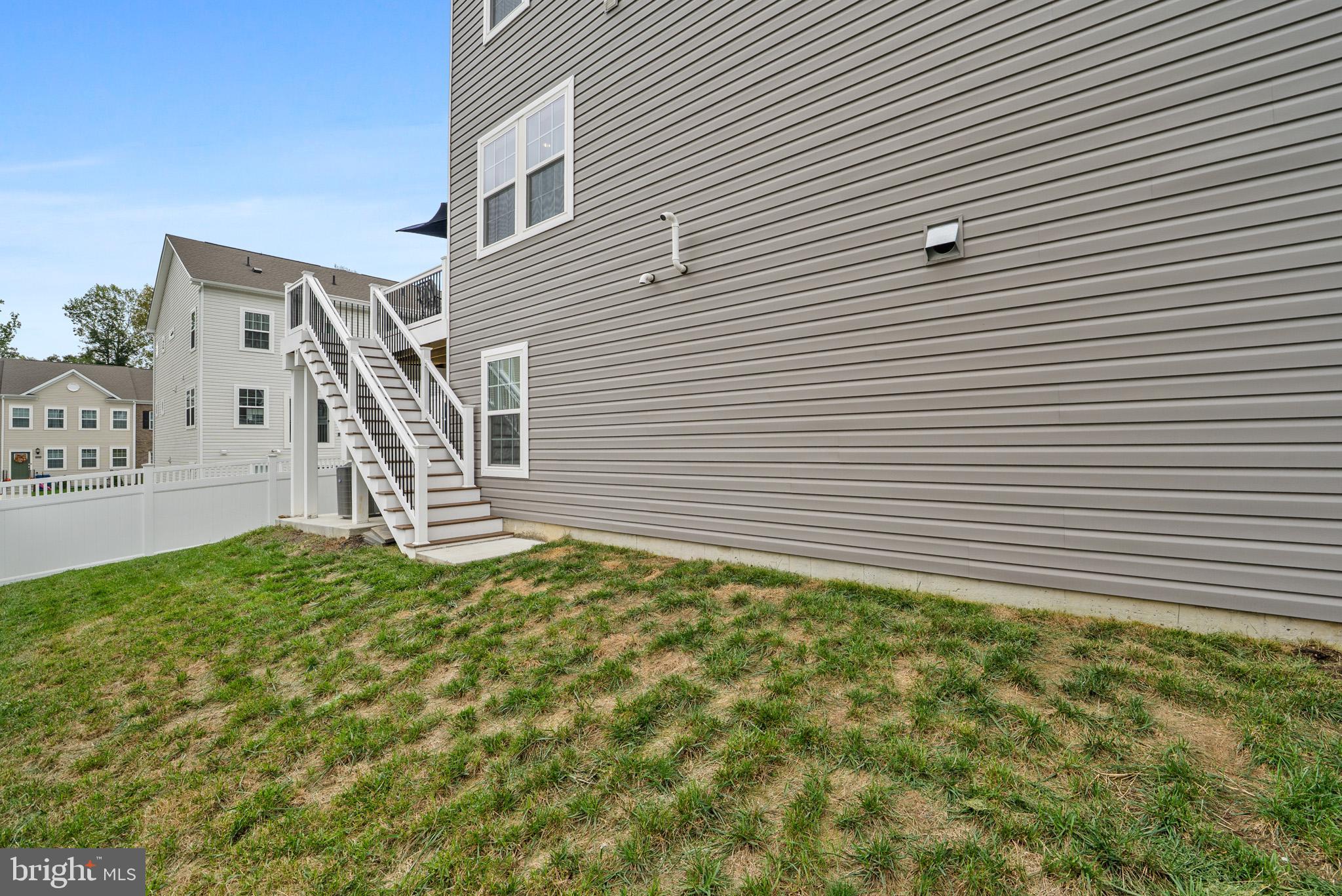 THE WOODS AT MYRTLE POINT - Residential