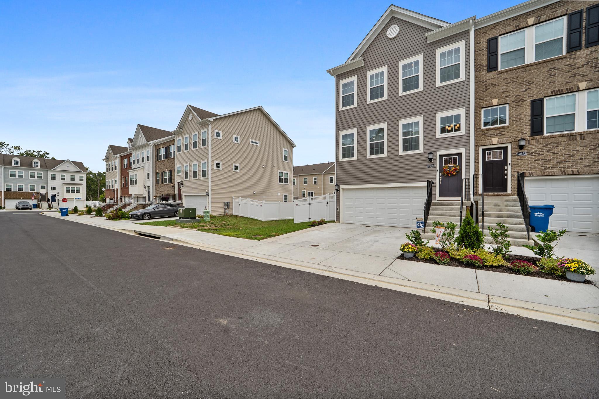 THE WOODS AT MYRTLE POINT - Residential