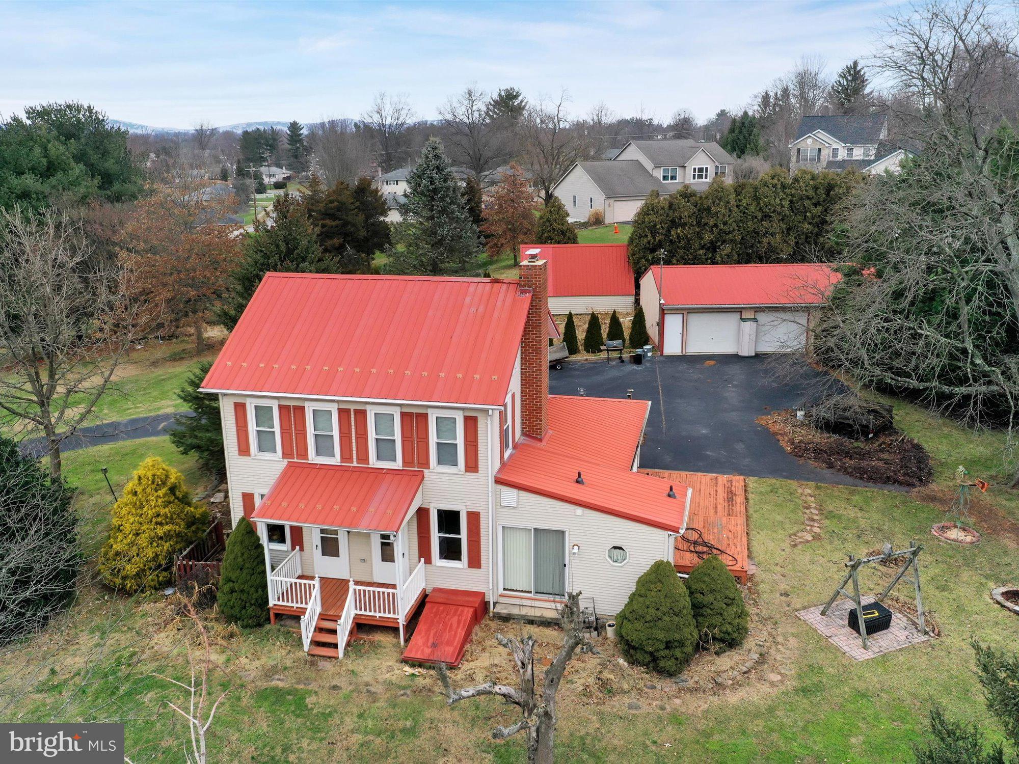 This affordable farmette is an amazing opportunity to have a country setting in the convenience of a neighborhood. Located on a cul-de-sac in West Manchester Twp this home has a modern kitchen, wood-burning fireplace, and bonus space for that home office. The home still features its original charm along with lots of space and 2 full baths. It has an oversized 2 car garage & a bonus outbuilding. Schedule your showing today.