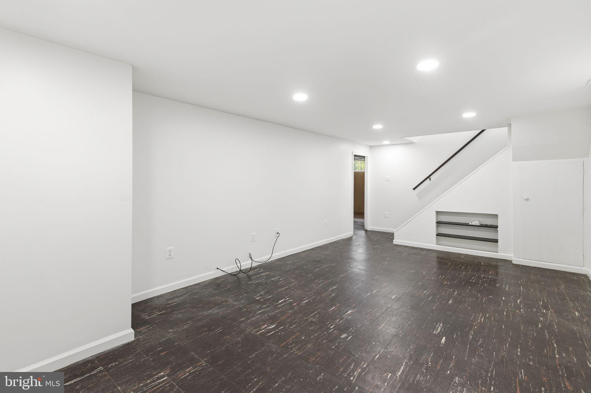 AMBERLY - Residential