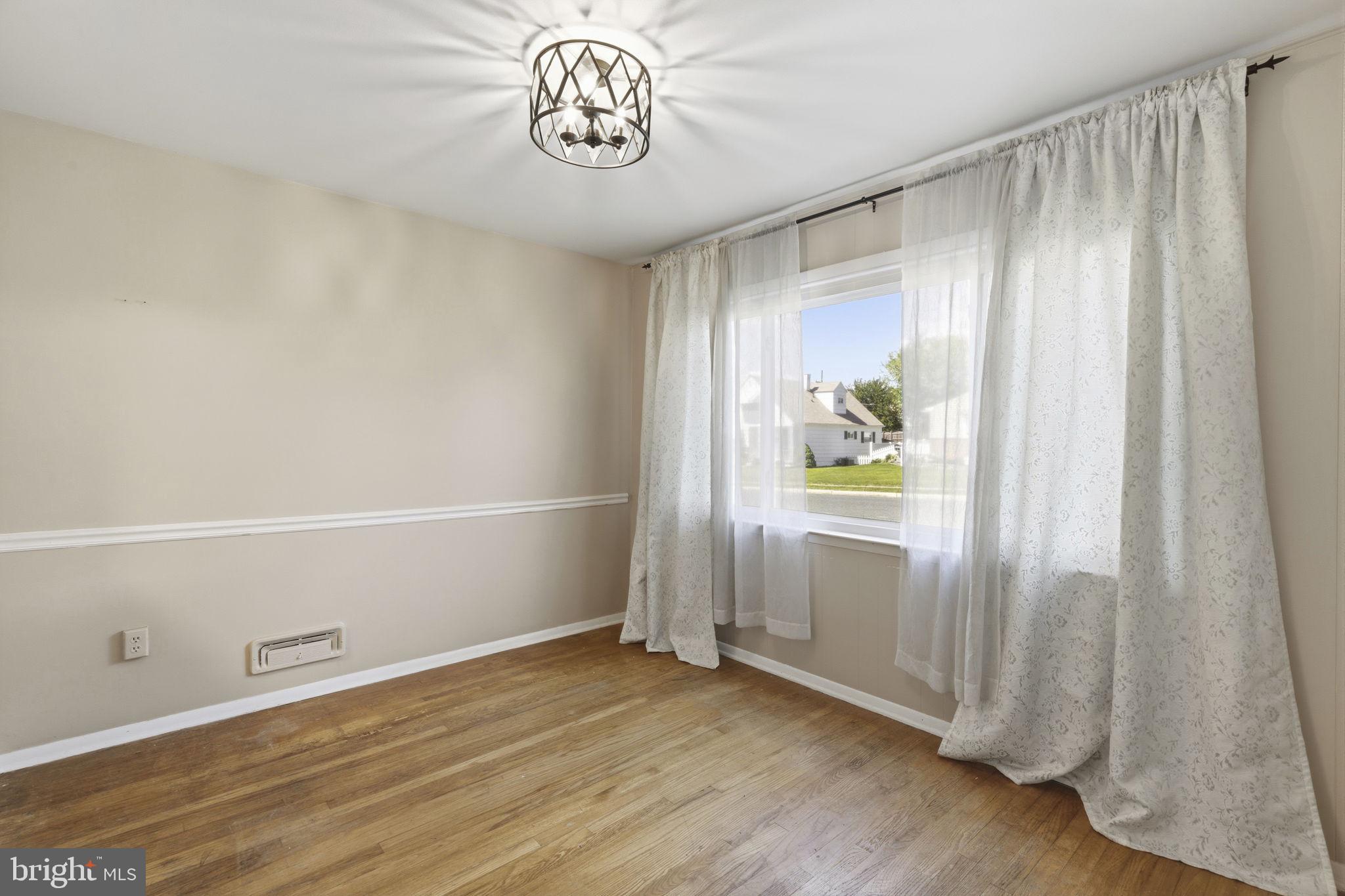 AMBERLY - Residential
