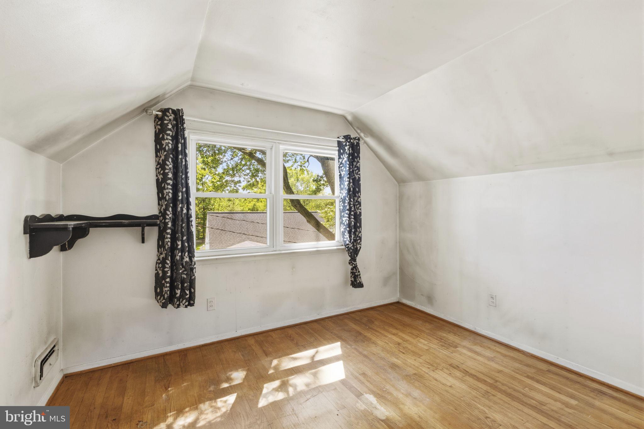 AMBERLY - Residential