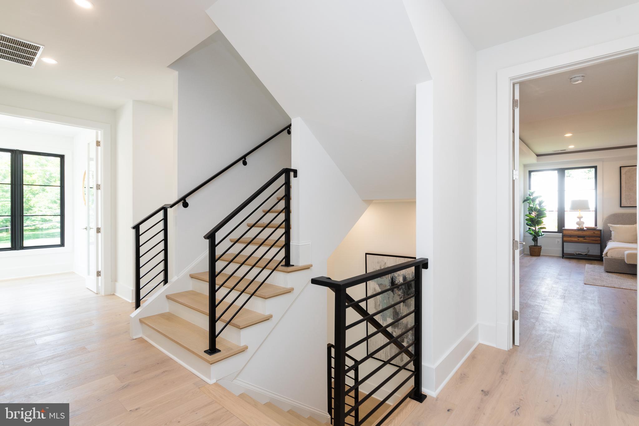 MINOR HILL - Residential
