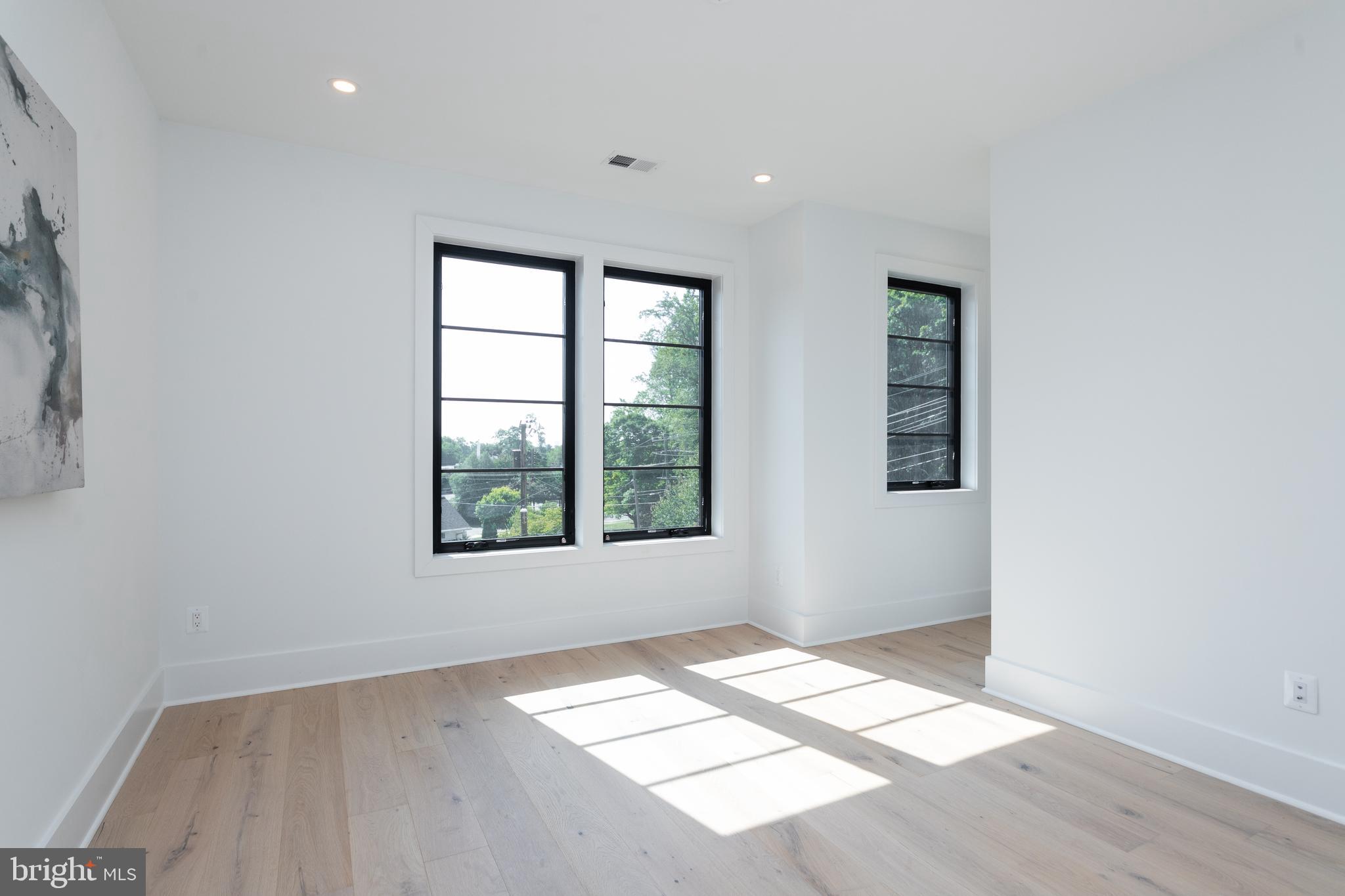 MINOR HILL - Residential