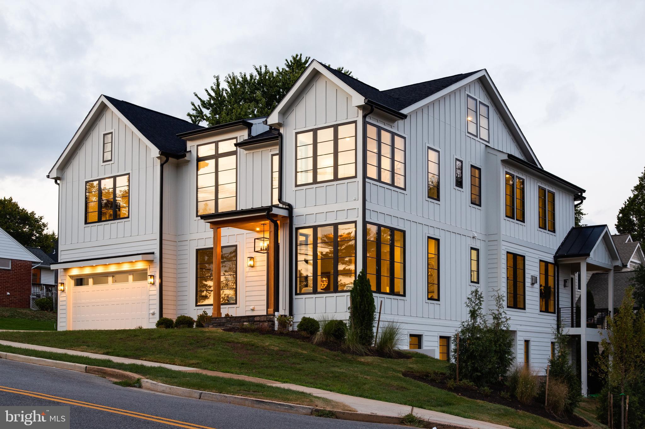 MINOR HILL - Residential