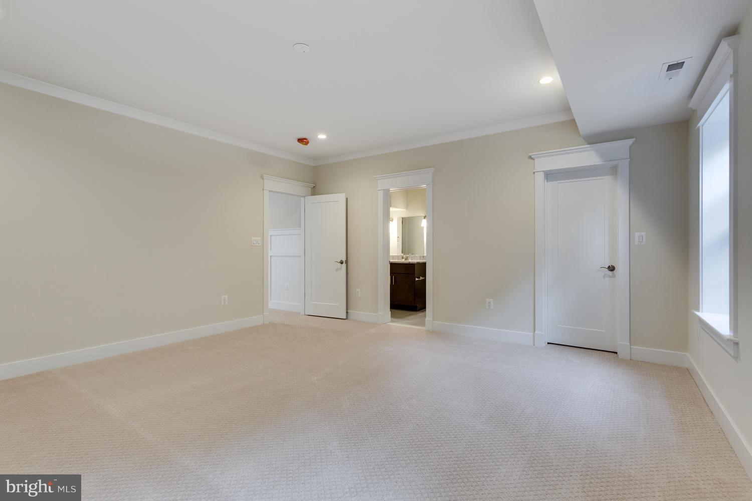 CHESTERFIELD - Residential