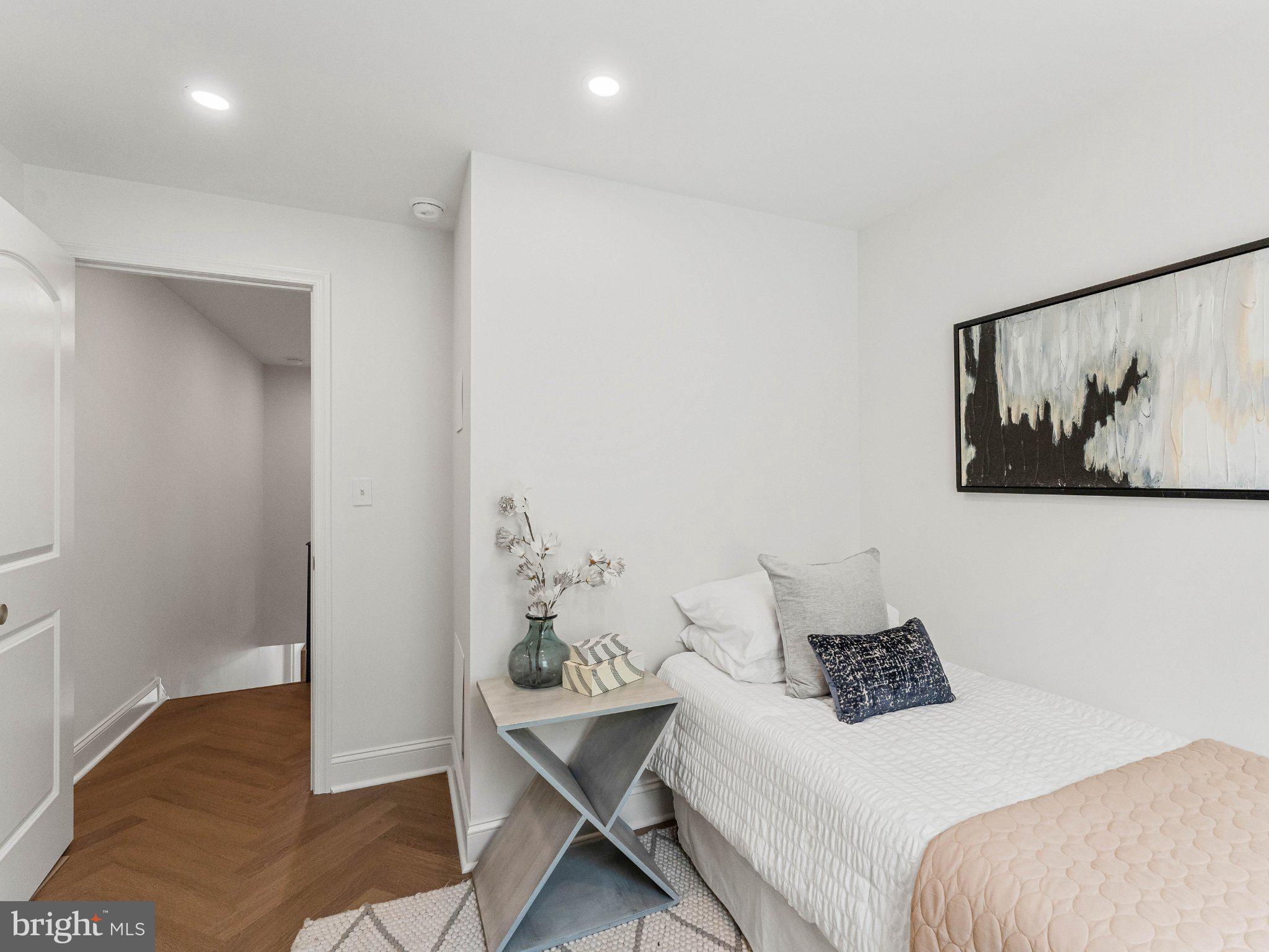 EAST PASSYUNK CROSSING - Residential