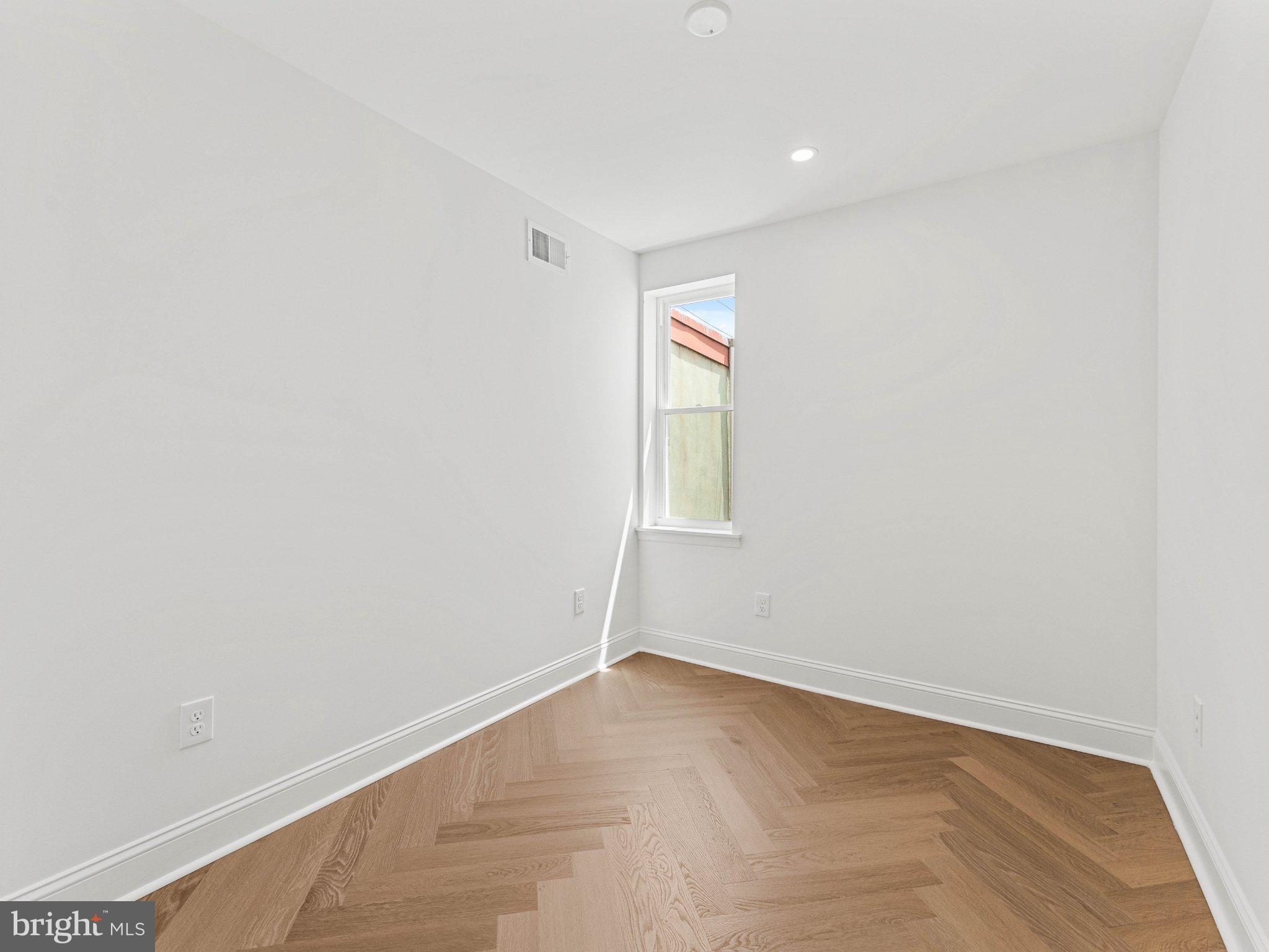 EAST PASSYUNK CROSSING - Residential