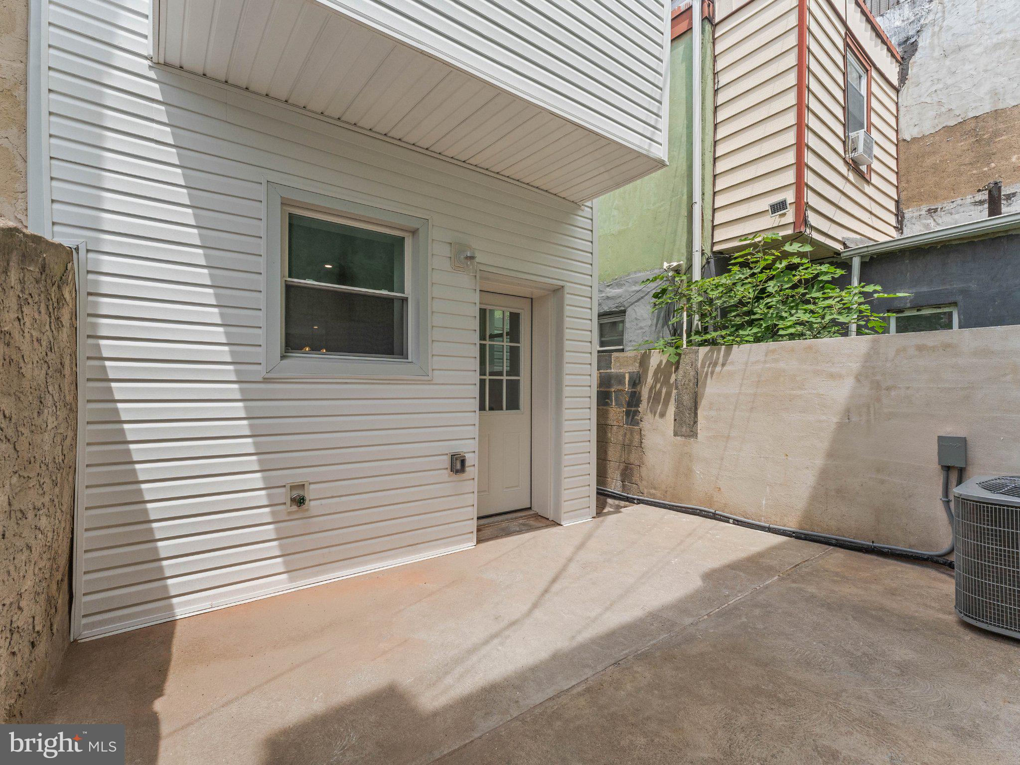 EAST PASSYUNK CROSSING - Residential