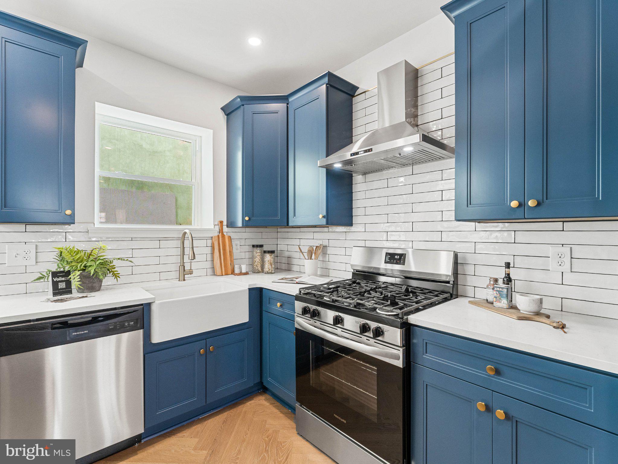 EAST PASSYUNK CROSSING - Residential