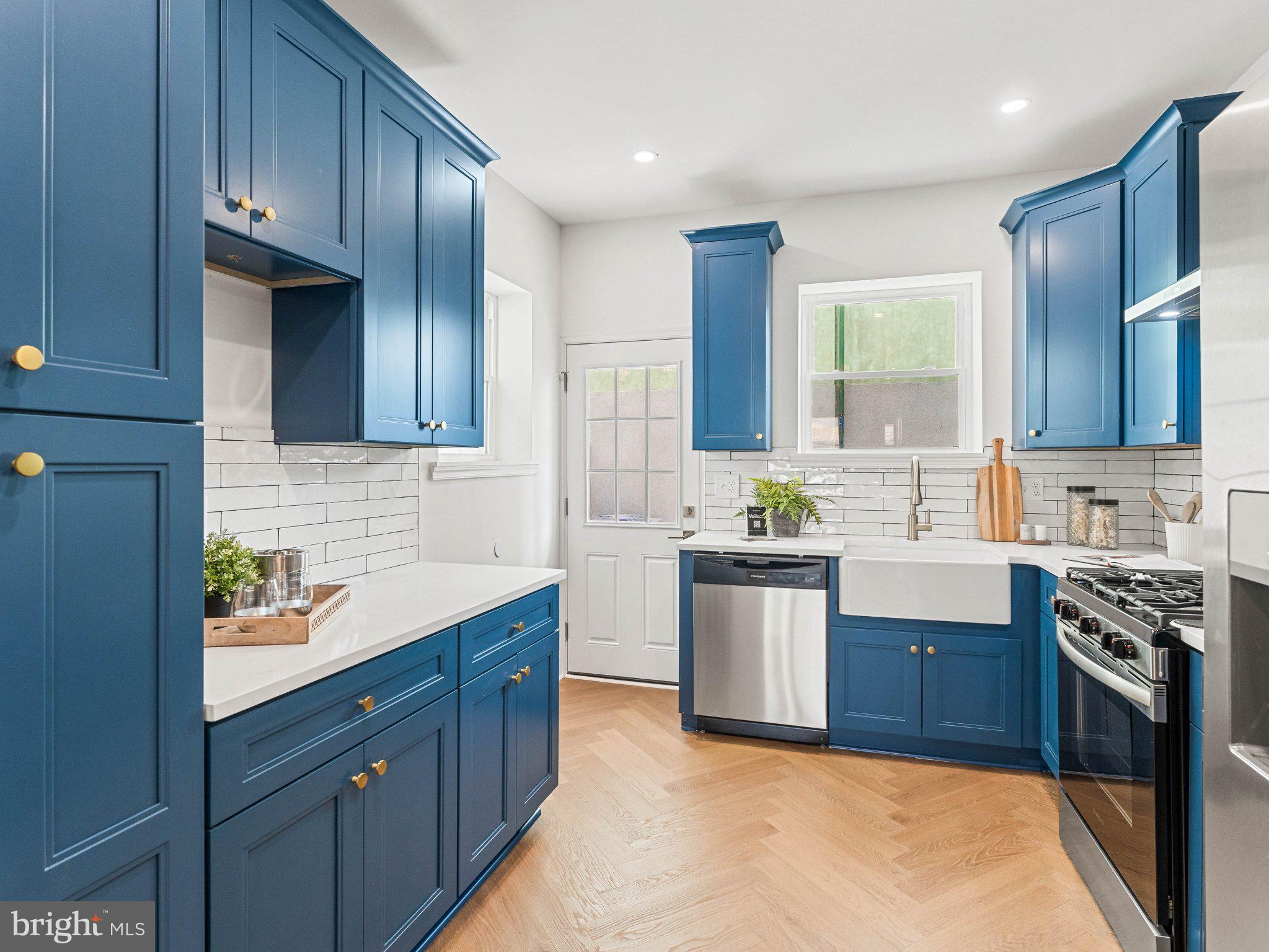 EAST PASSYUNK CROSSING - Residential