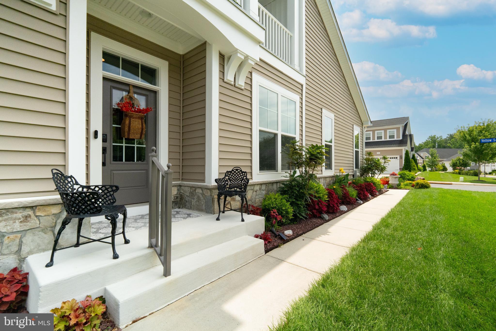 TWO RIVERS - Residential
