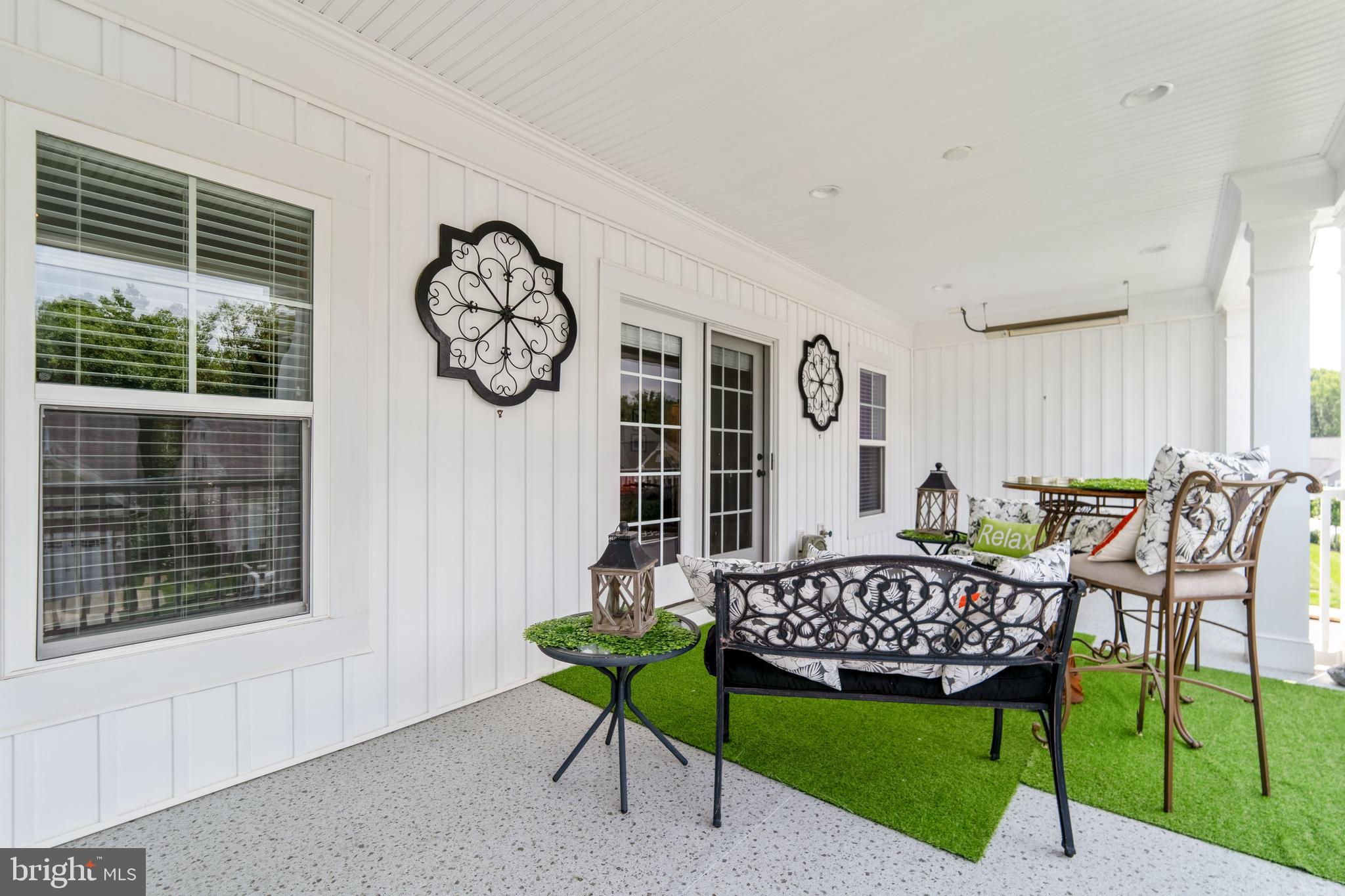 TWO RIVERS - Residential