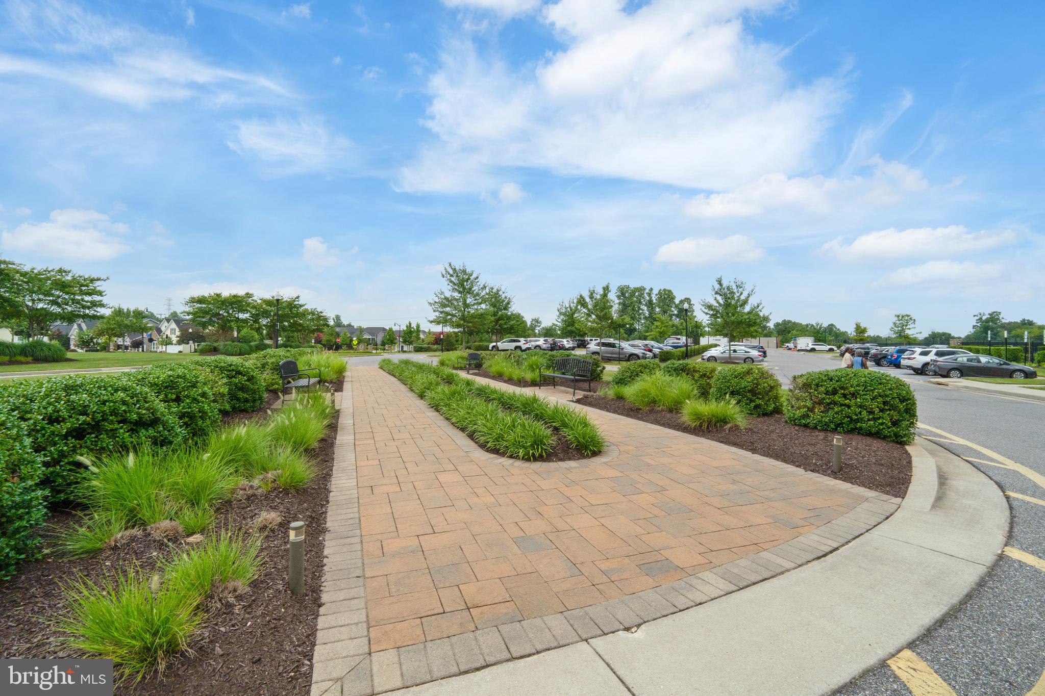 TWO RIVERS - Residential