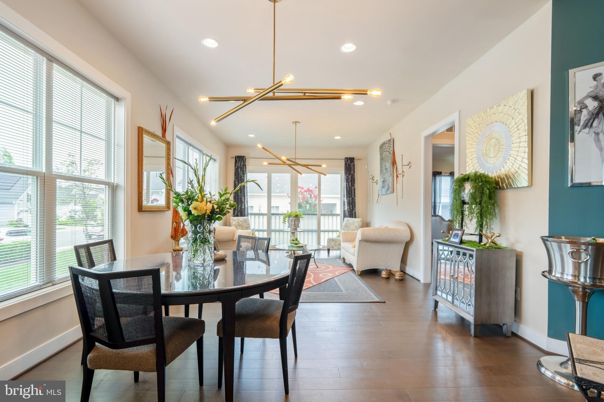 TWO RIVERS - Residential