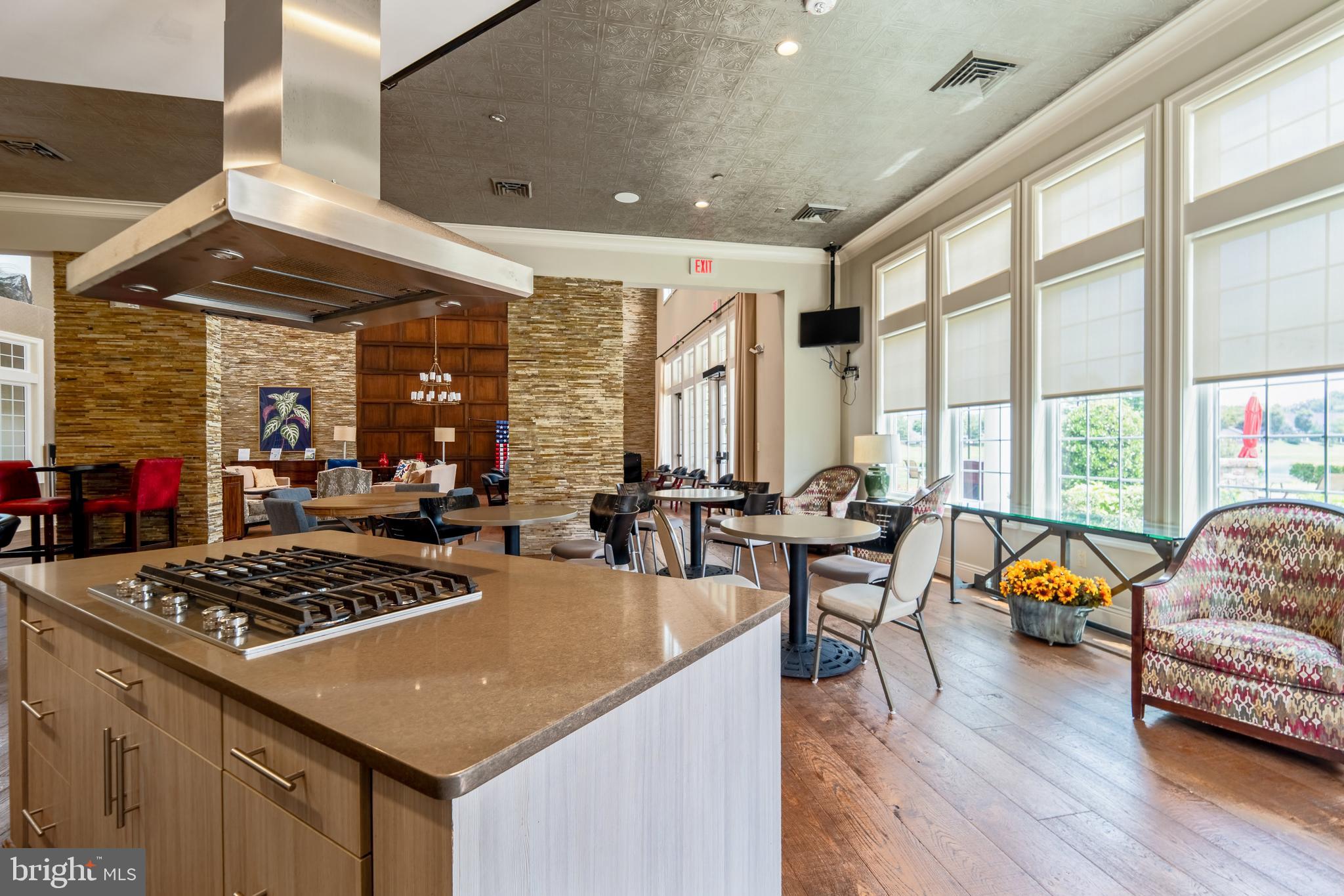 TWO RIVERS - Residential