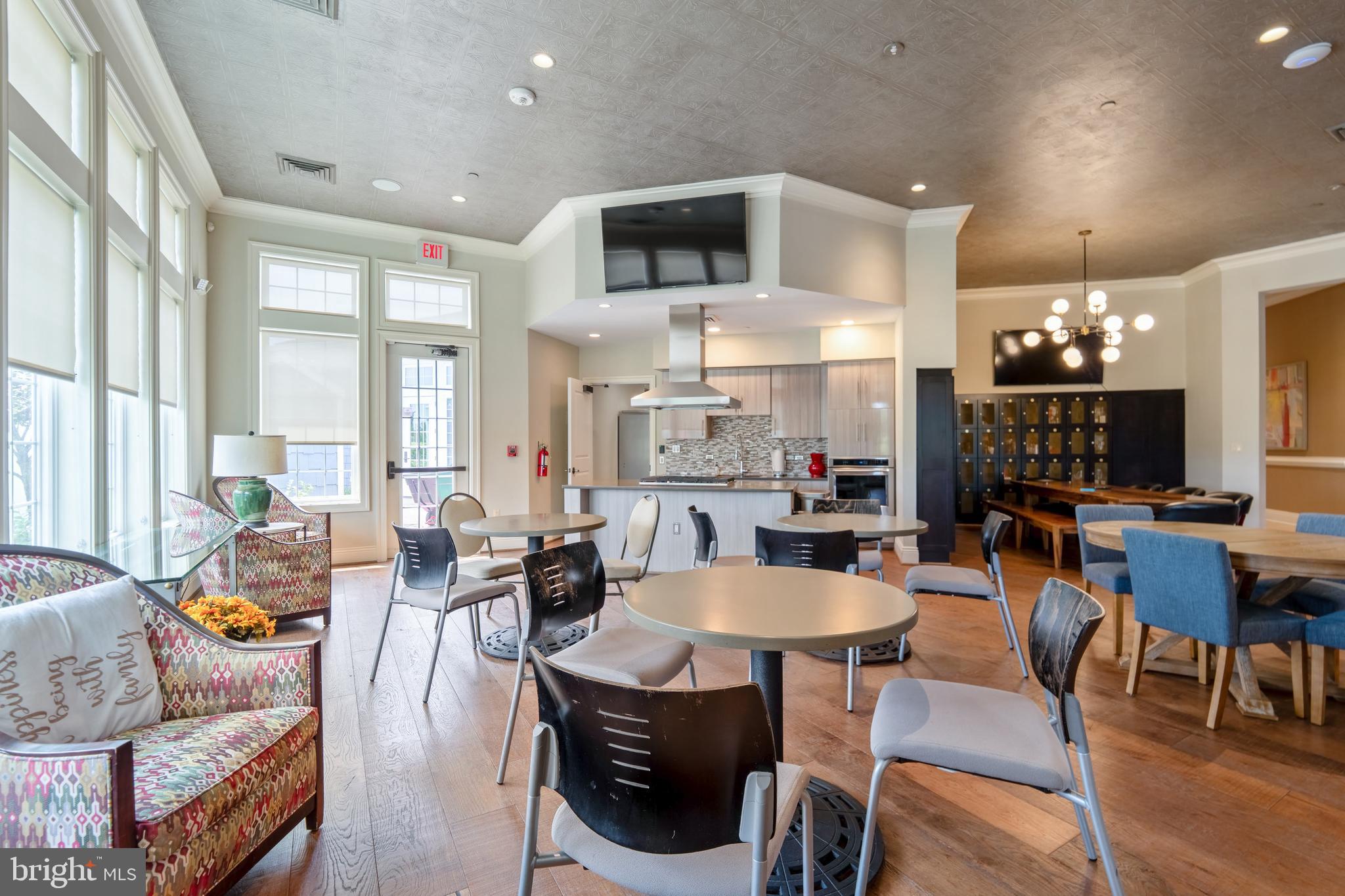 TWO RIVERS - Residential