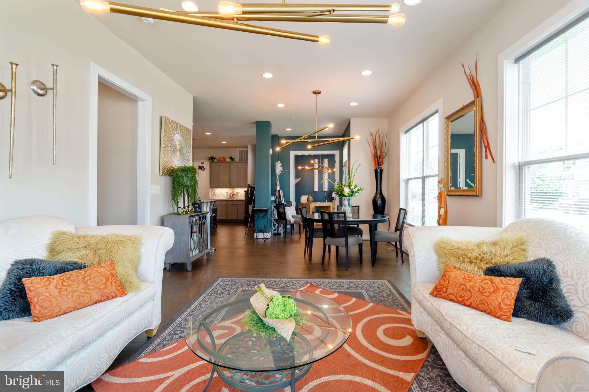 TWO RIVERS - Residential