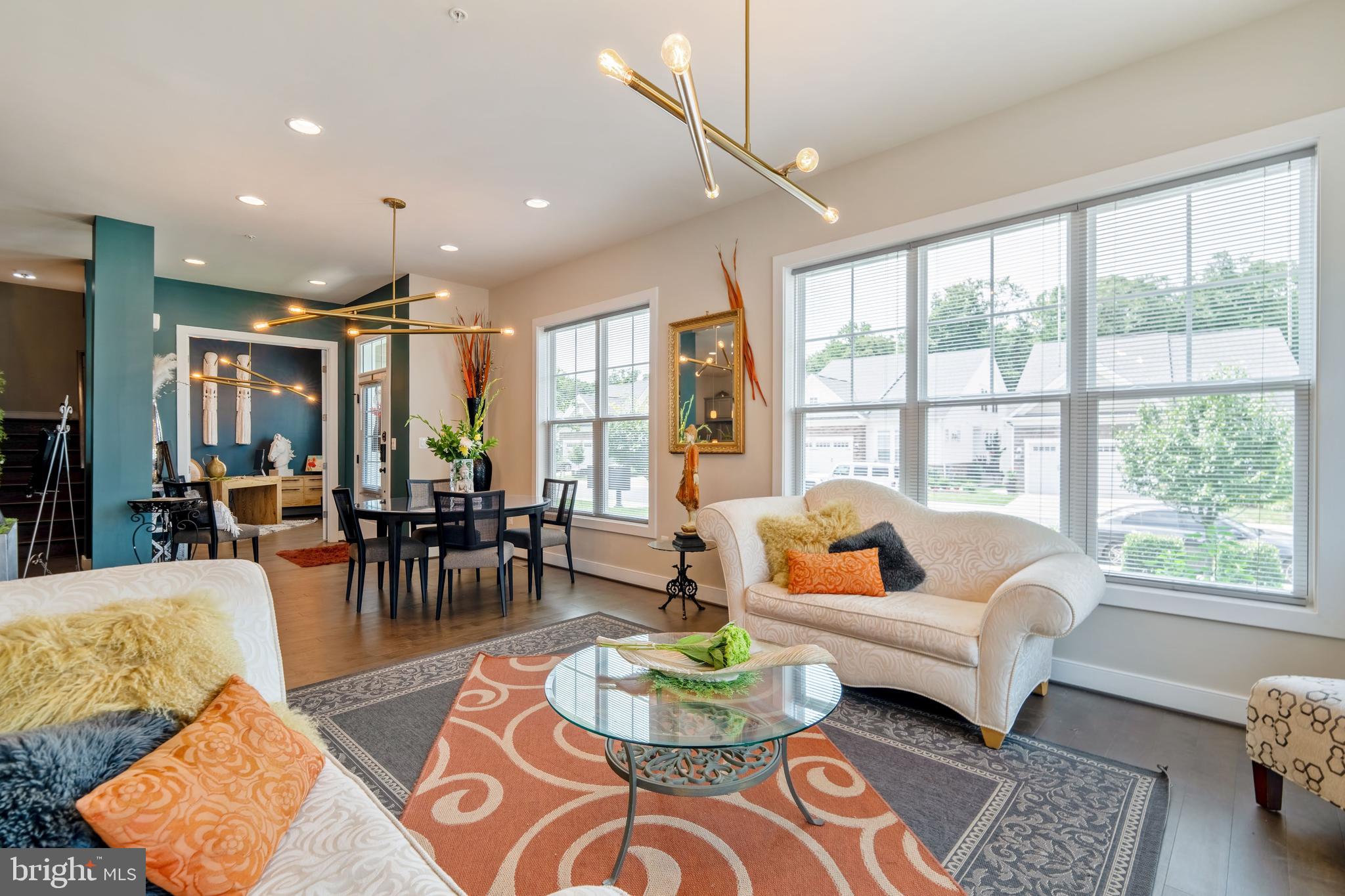TWO RIVERS - Residential