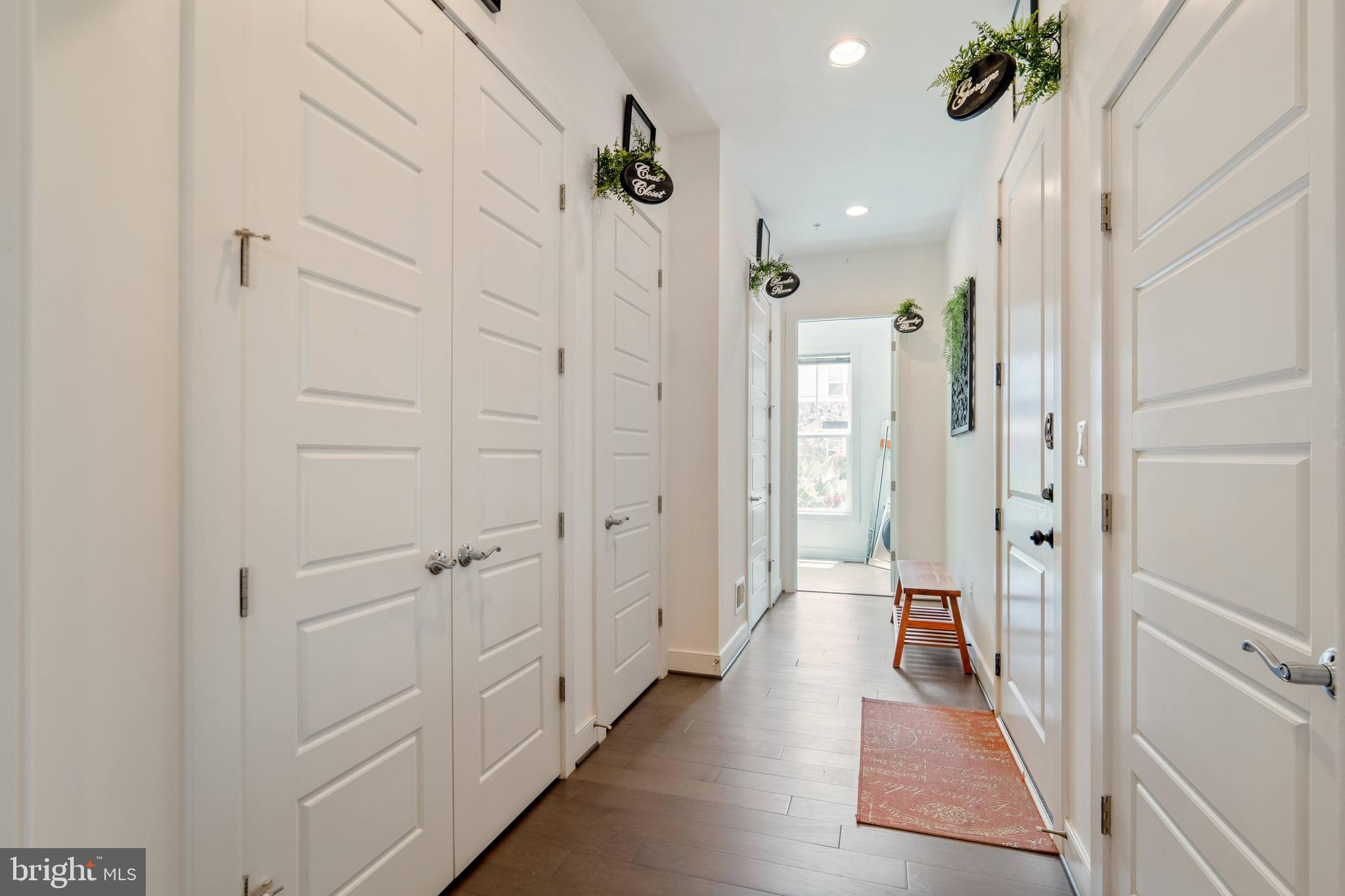 TWO RIVERS - Residential