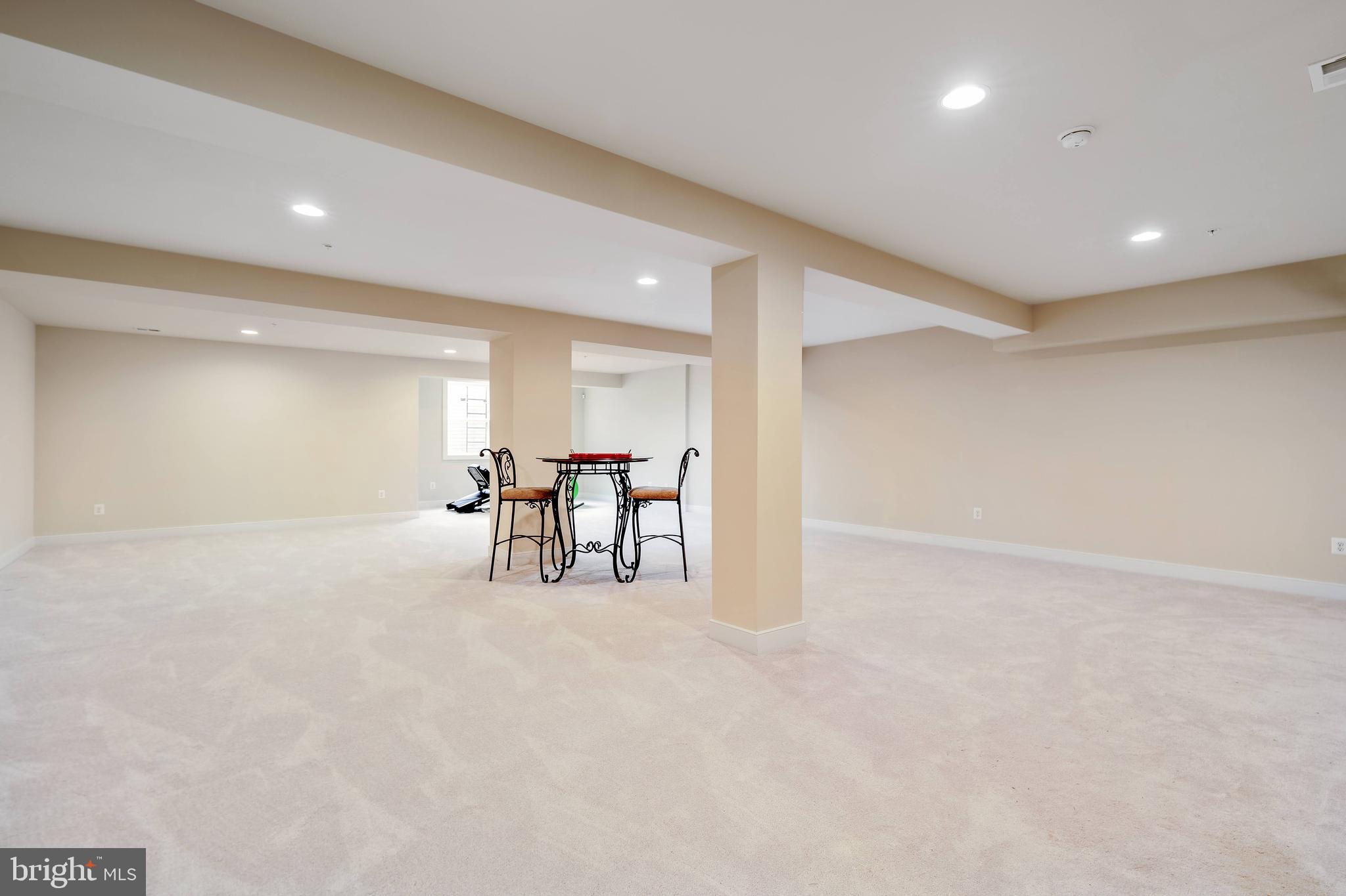 TWO RIVERS - Residential