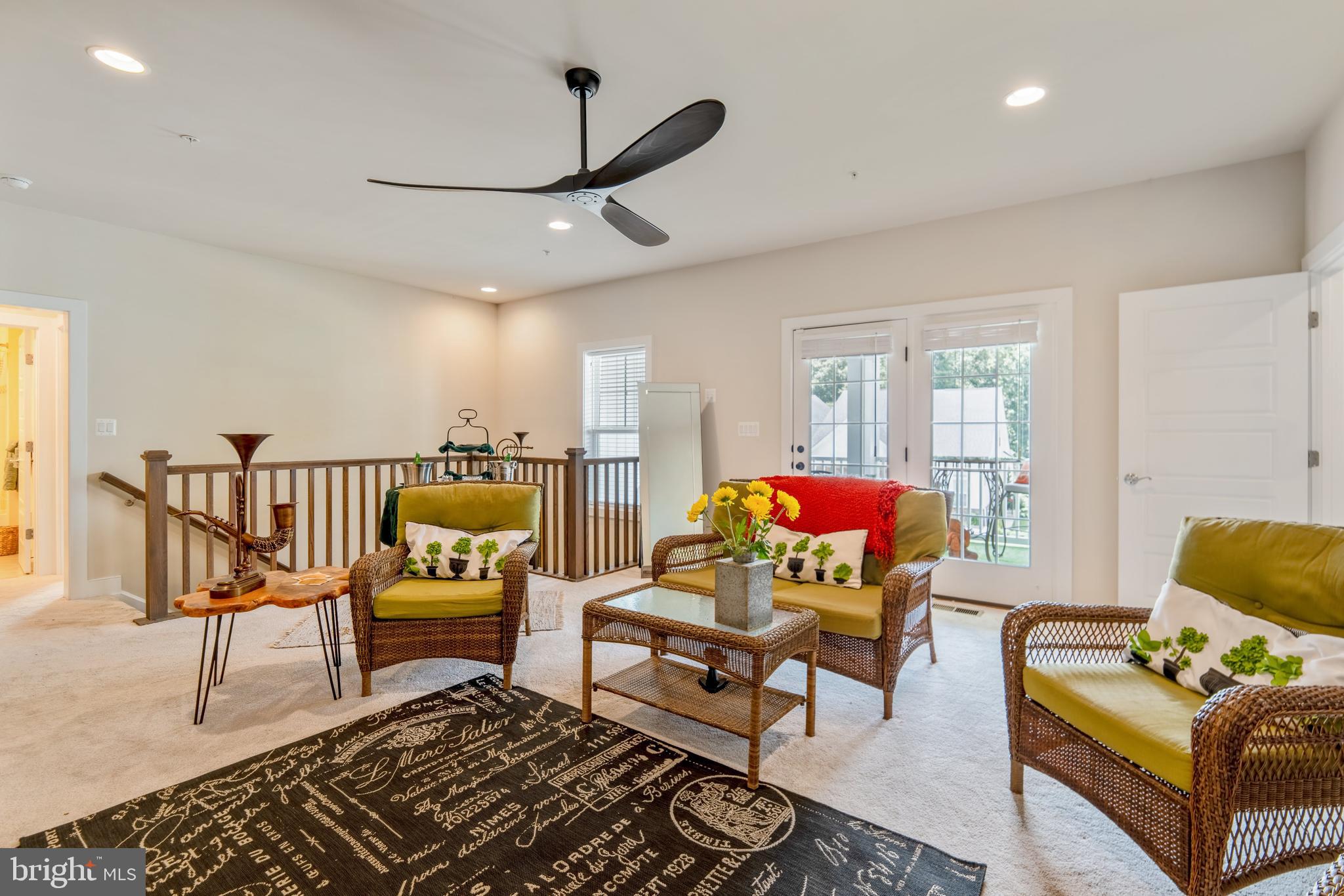 TWO RIVERS - Residential