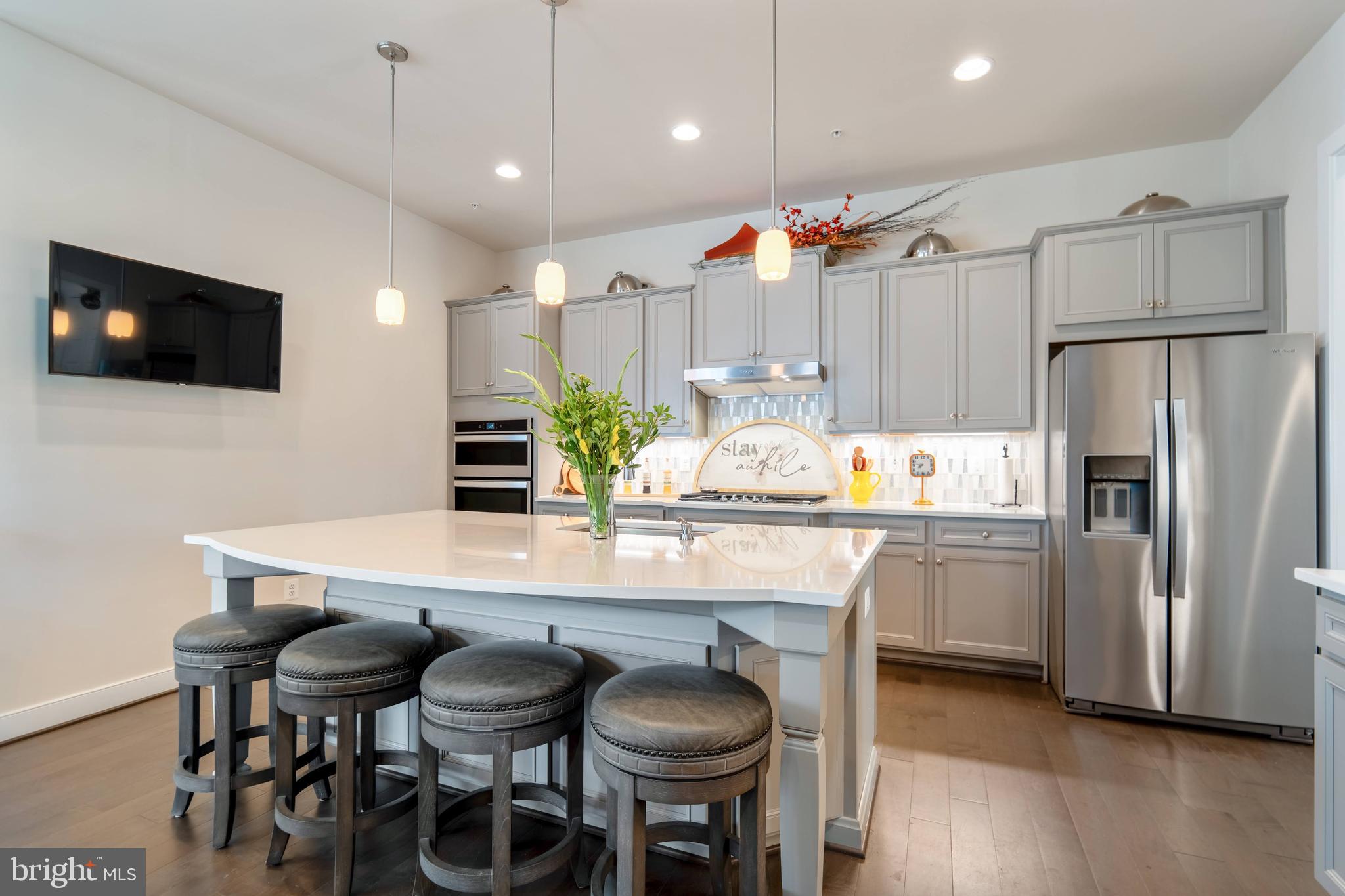 TWO RIVERS - Residential