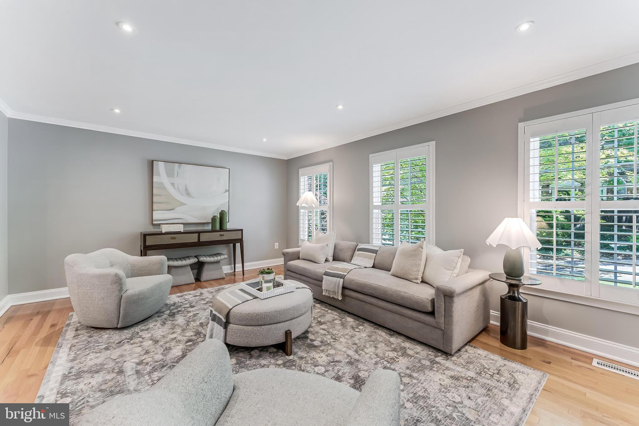 THE PALISADES - Residential