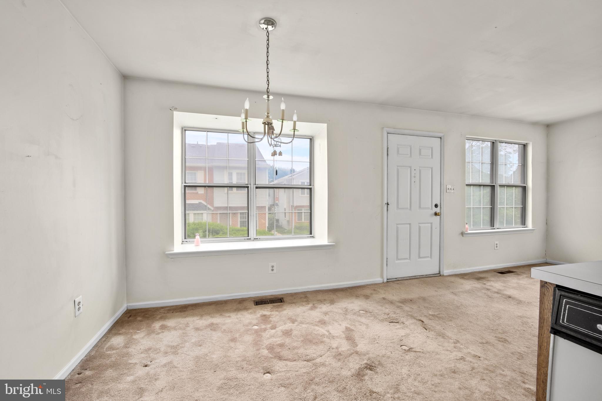 NORTHRIDGE ESTATES - Residential