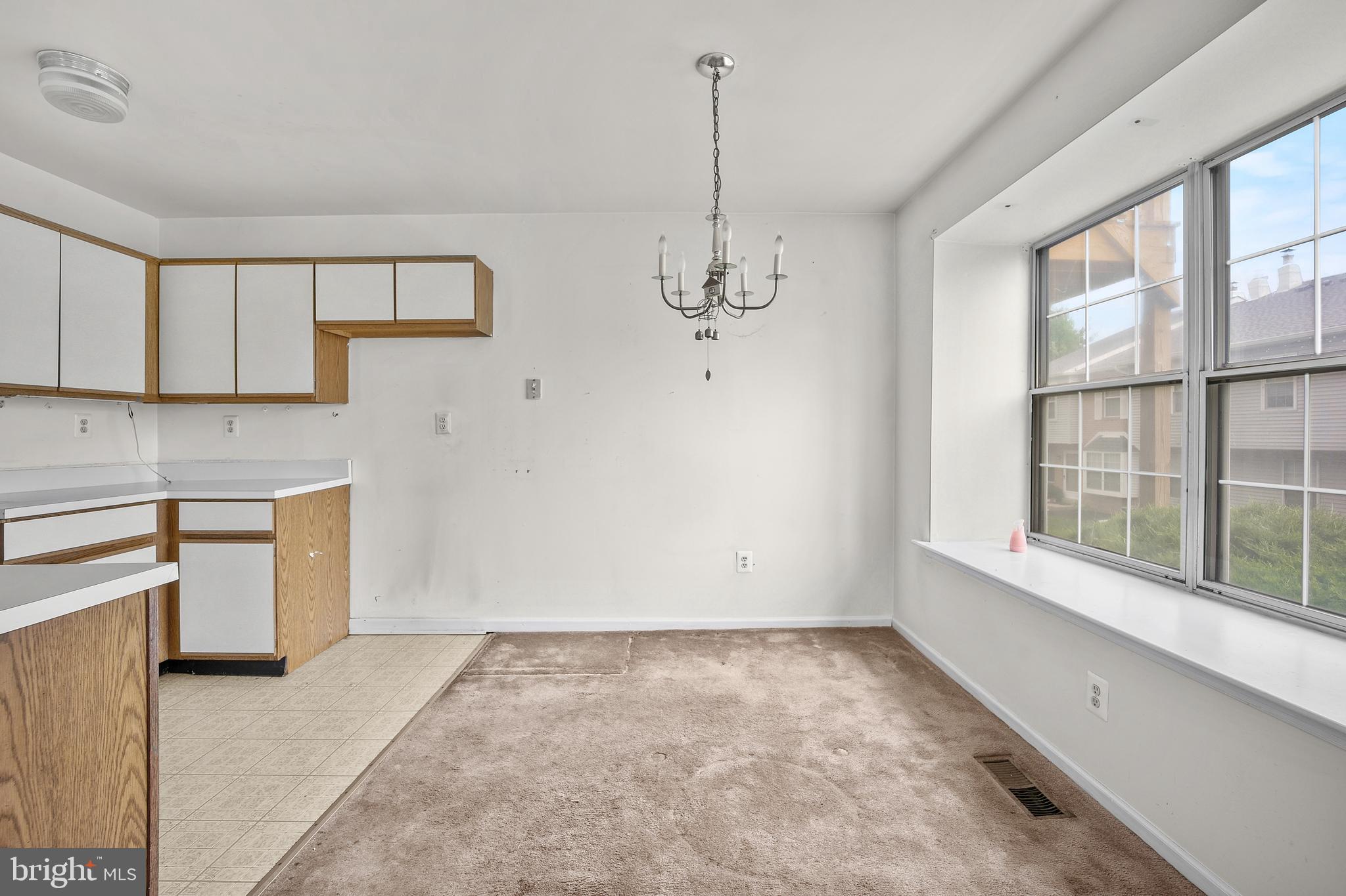 NORTHRIDGE ESTATES - Residential