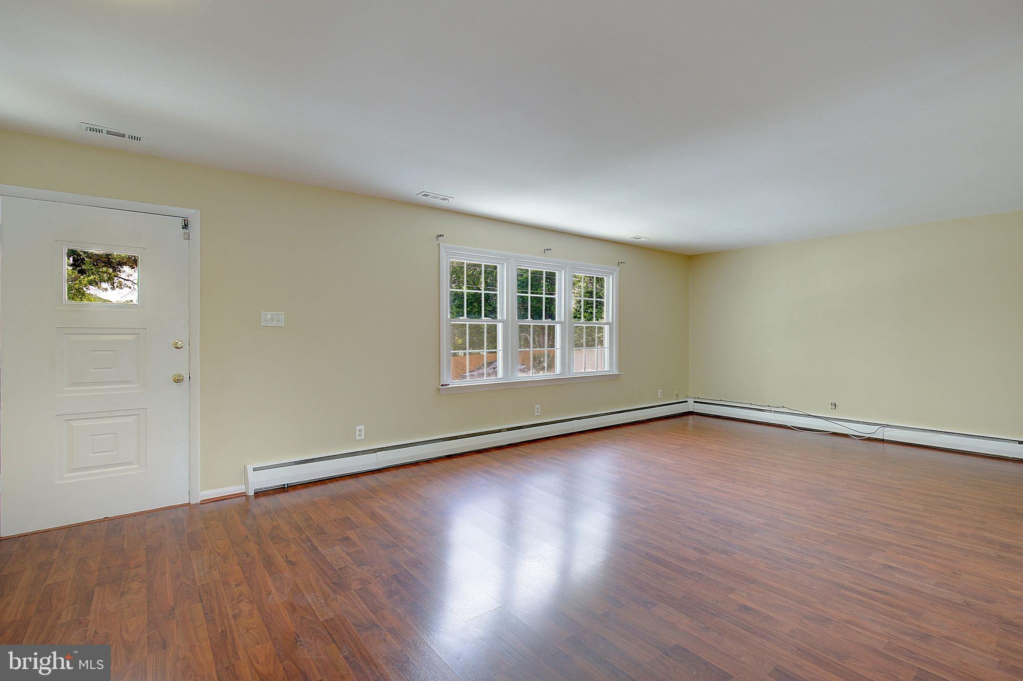 HUNTING HILLS ESTATES - Residential