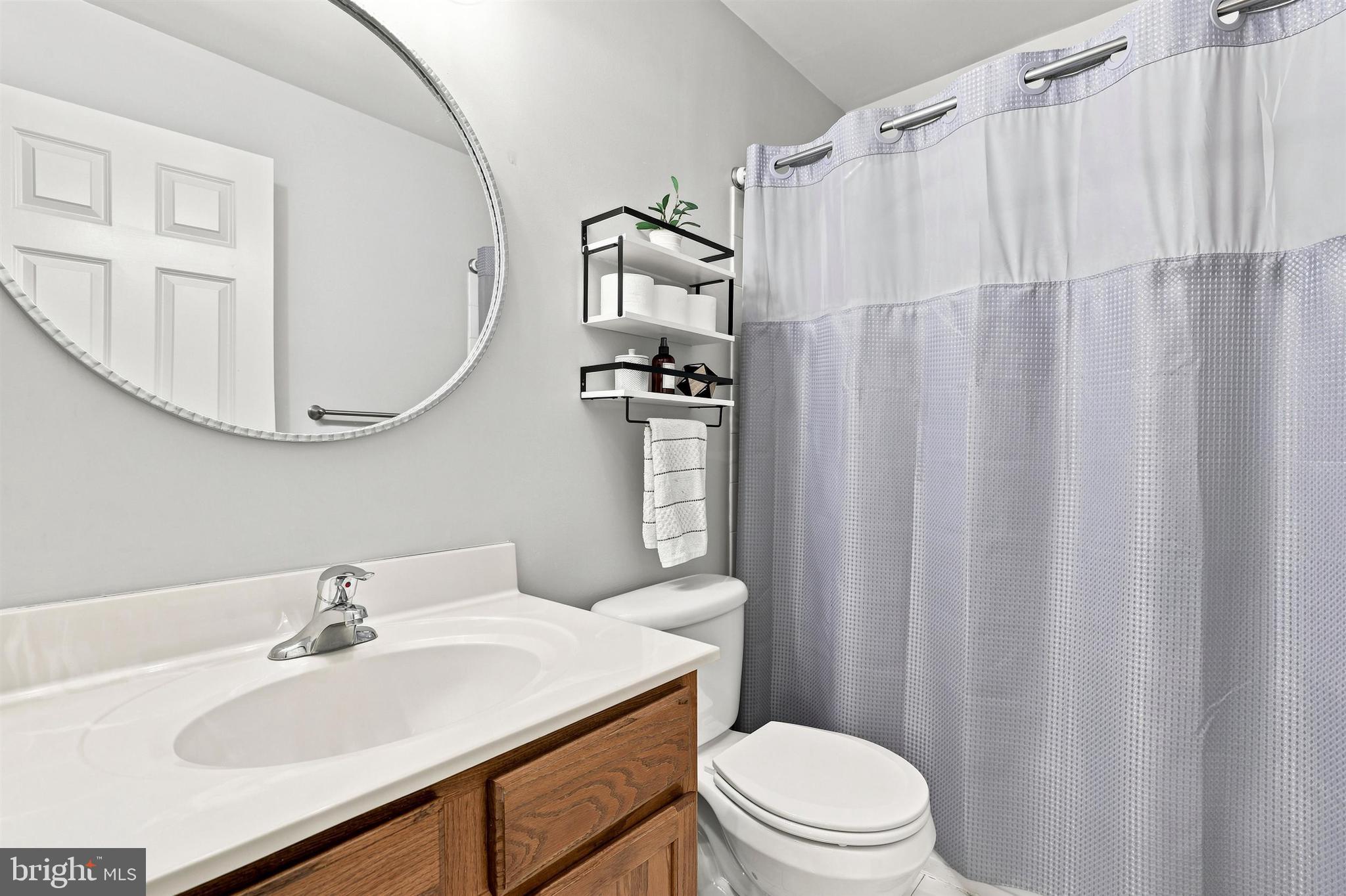 HILLCREST GLEN - Residential